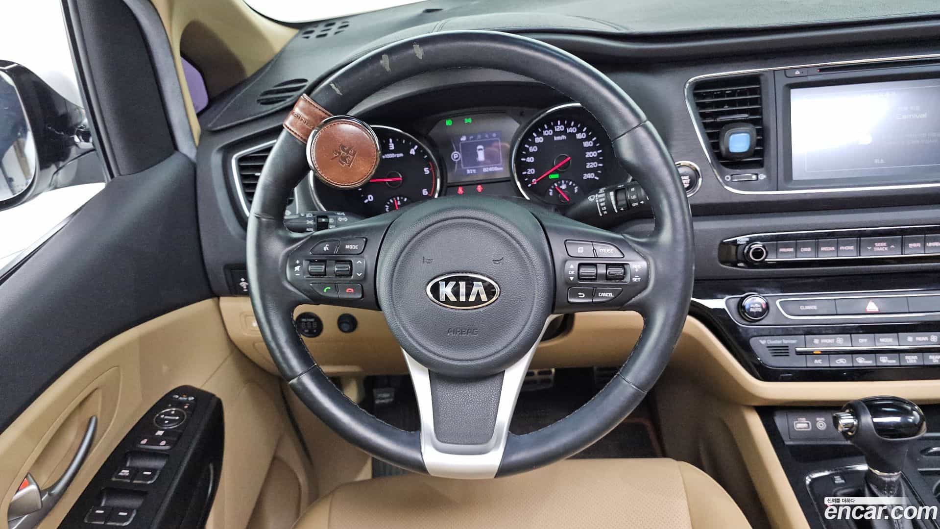 Canival Kia 2015.11-OPTION-016