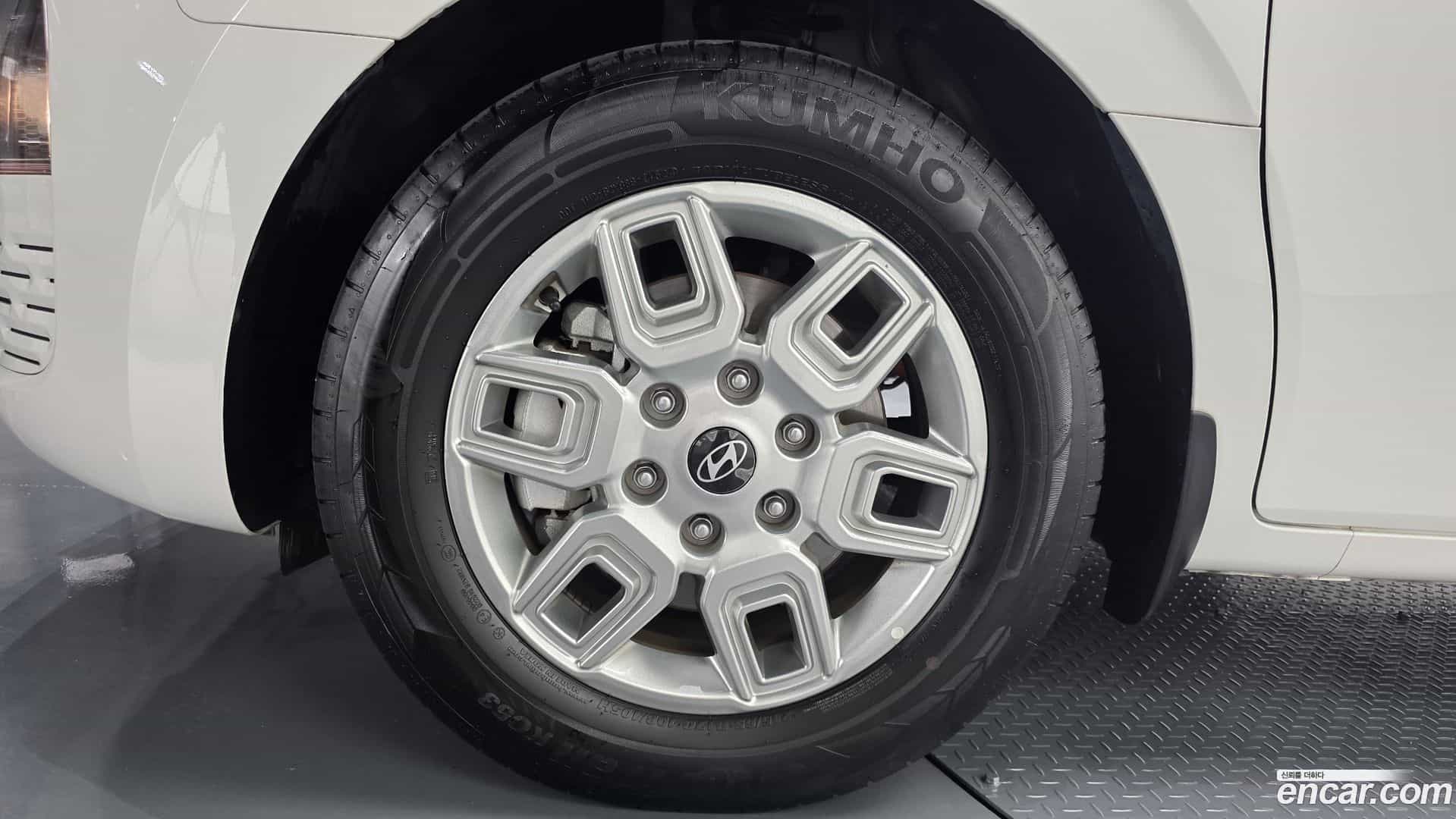 Staria Hyundai 2024.10-OUTER-005