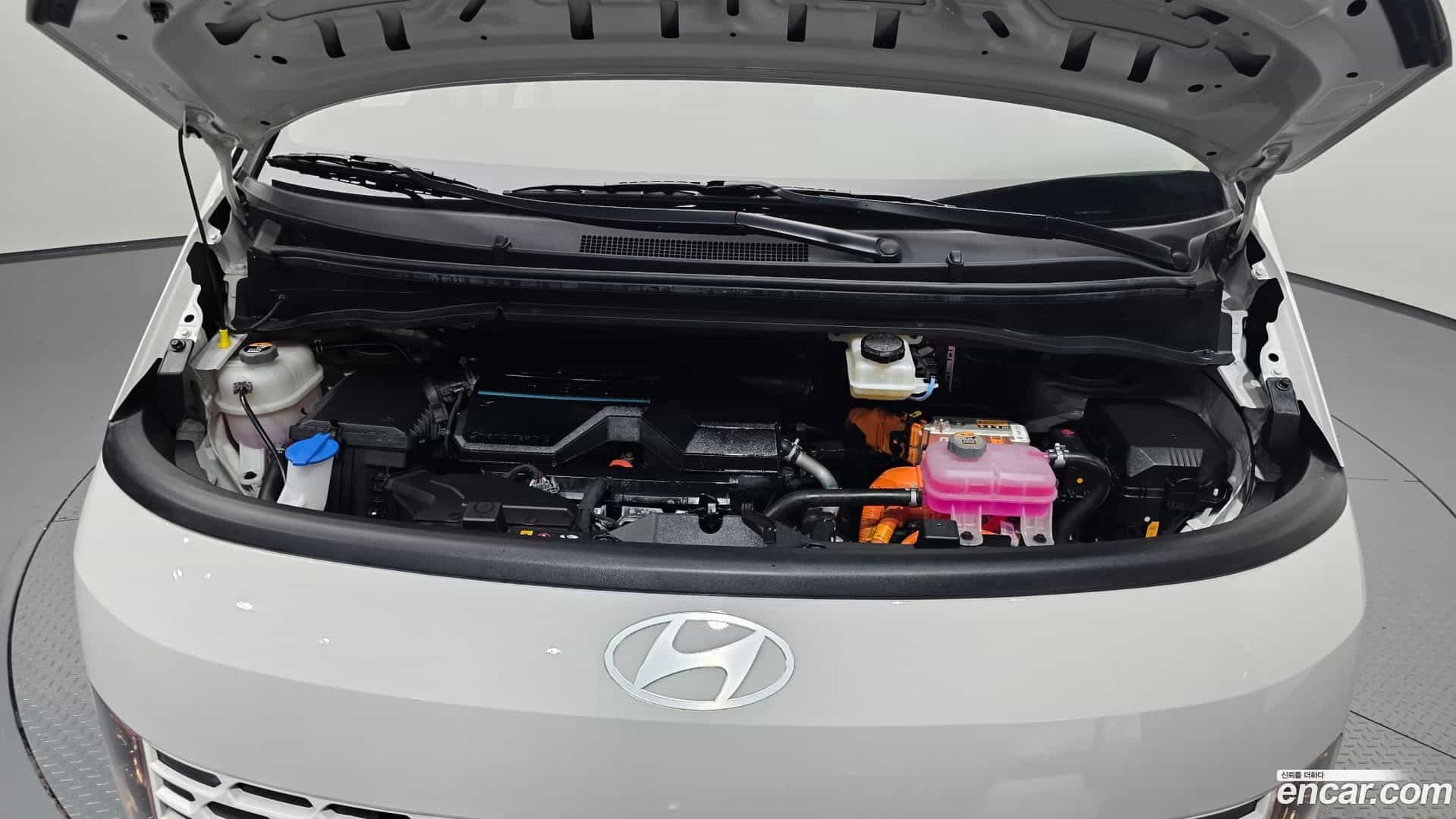 Staria Hyundai 2024.10-OUTER-006