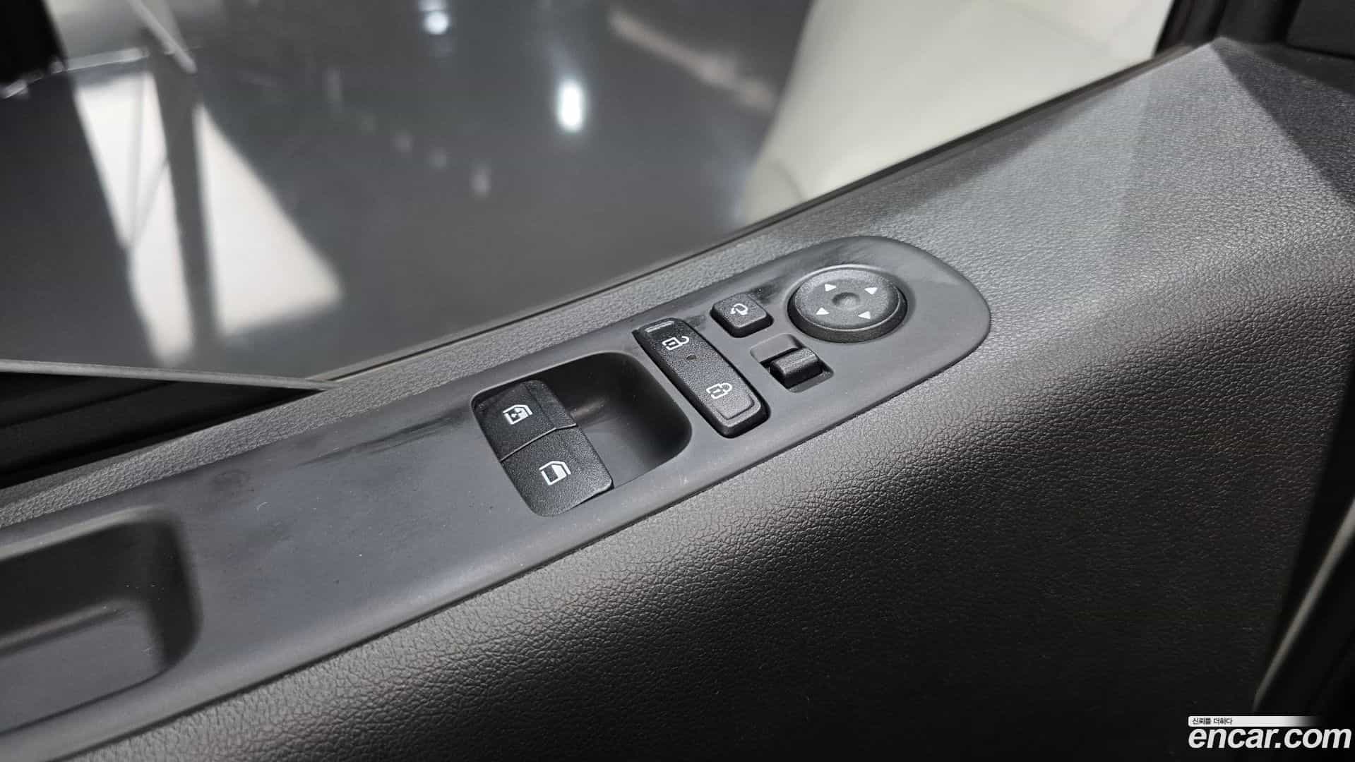 Staria Hyundai 2024.10-OPTION-045