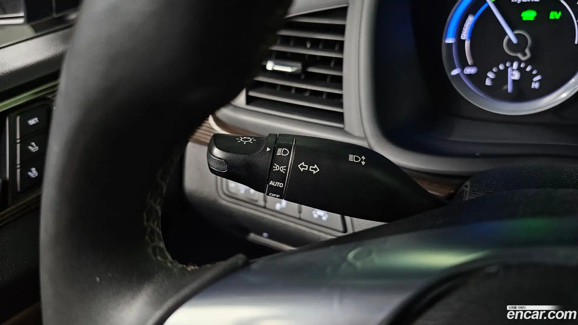 Sonata Hyundai 2018.2-OPTION-018
