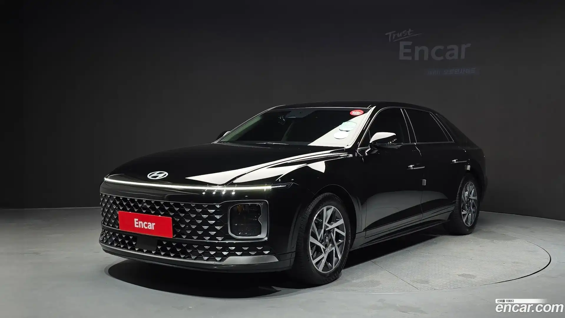 Grandeur Hyundai 2023.6-OUTER-001
