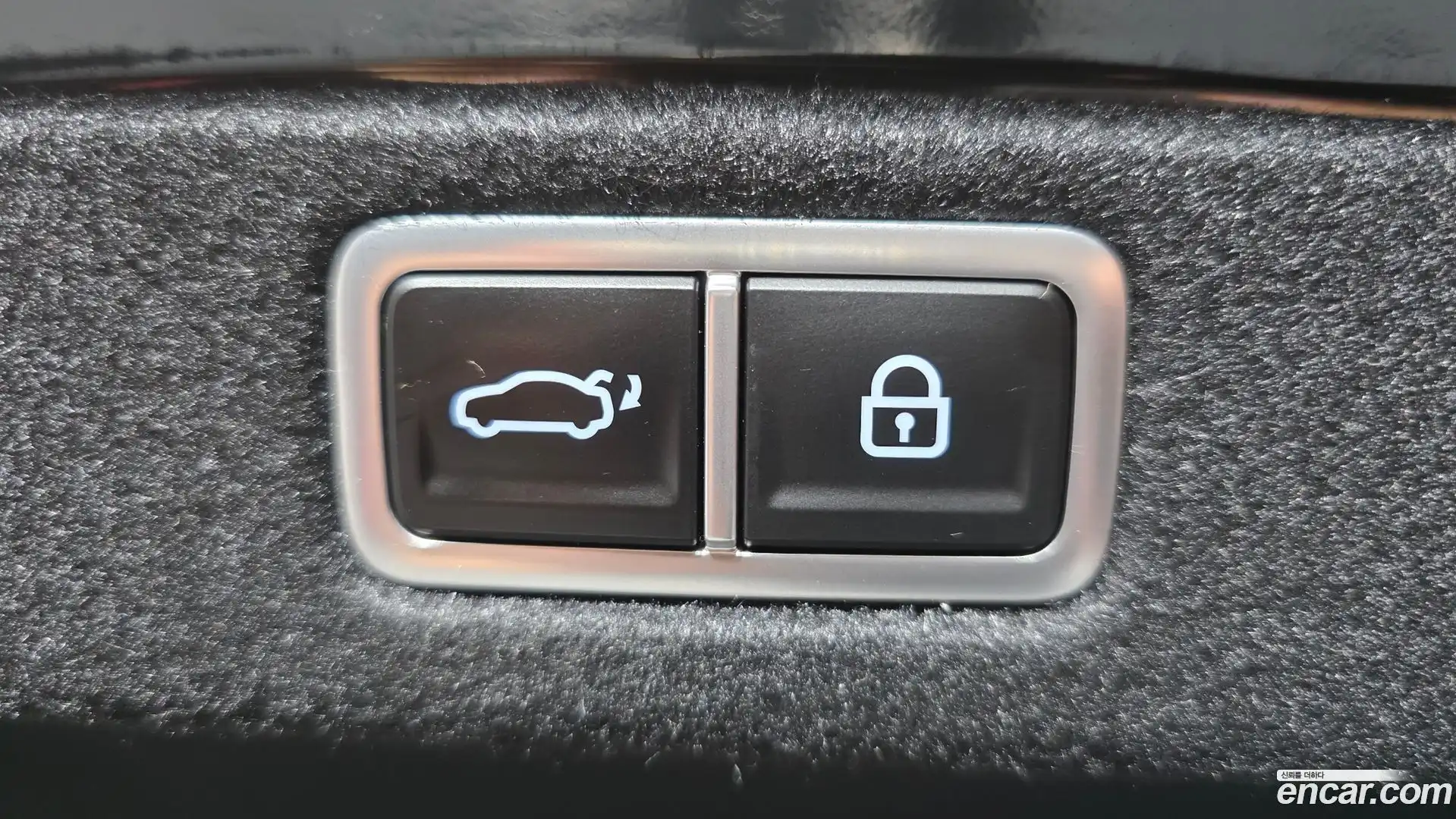 Grandeur Hyundai 2023.6-OPTION-024