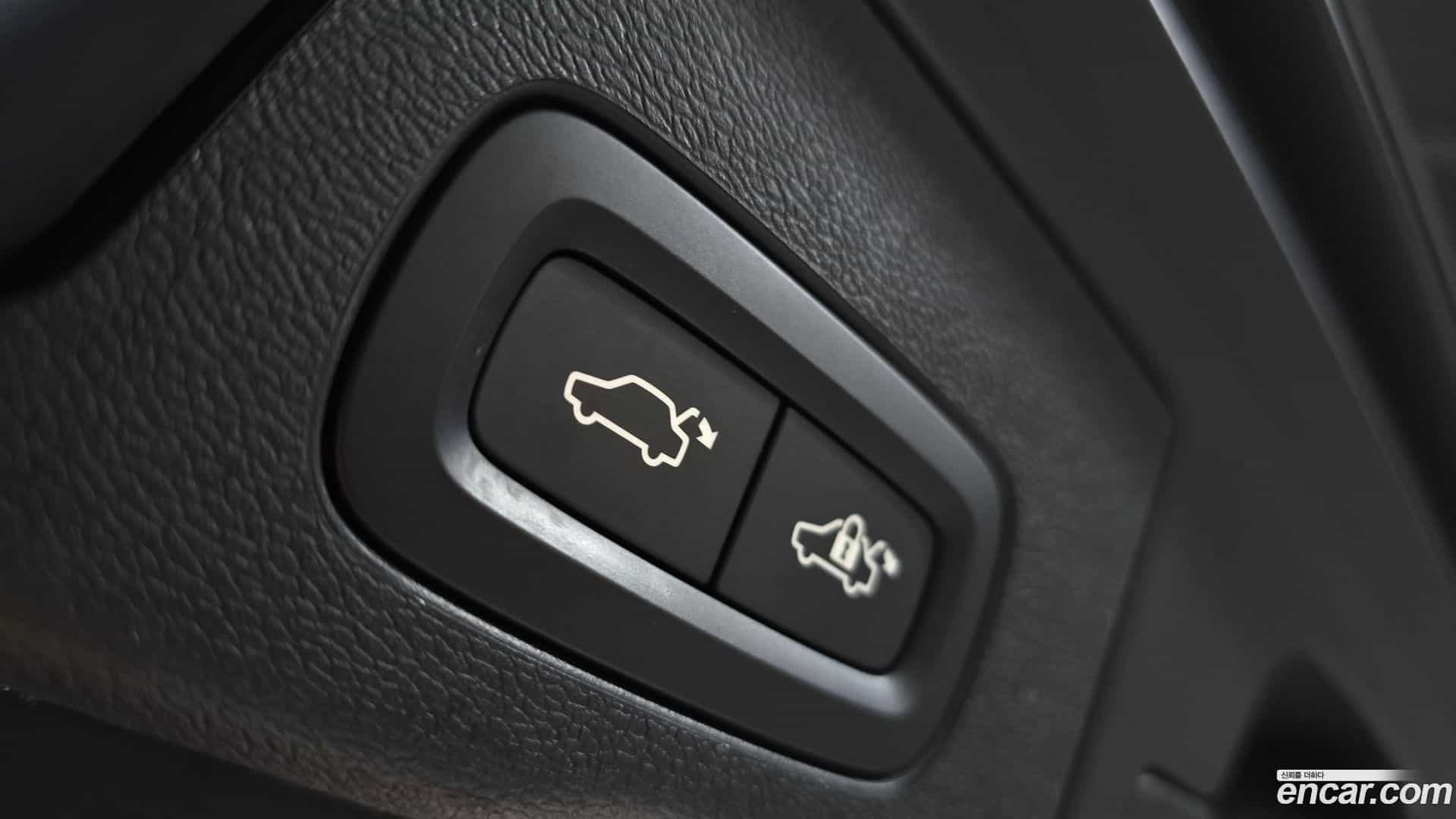 XC60 Volvo 2019.5-OPTION-024