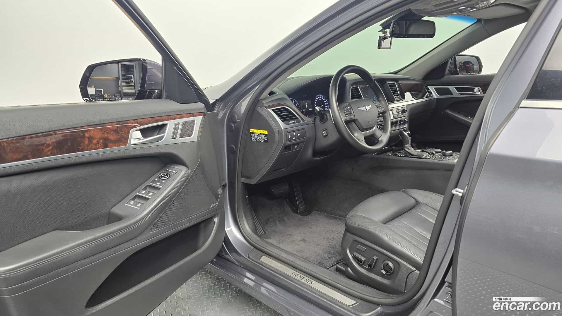 Genesis Hyundai 2016.2-INNER-010