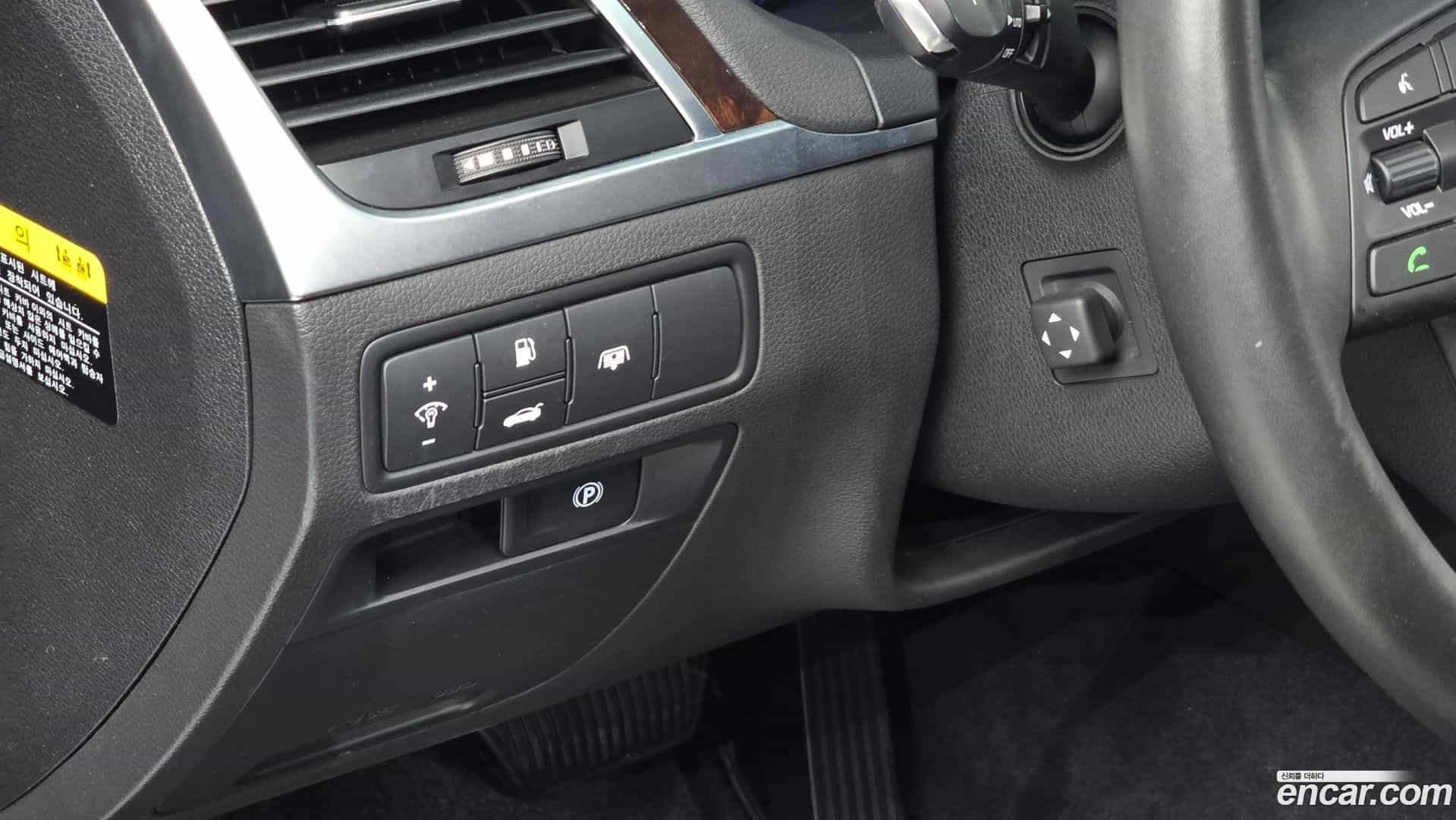 Genesis Hyundai 2016.2-OPTION-017