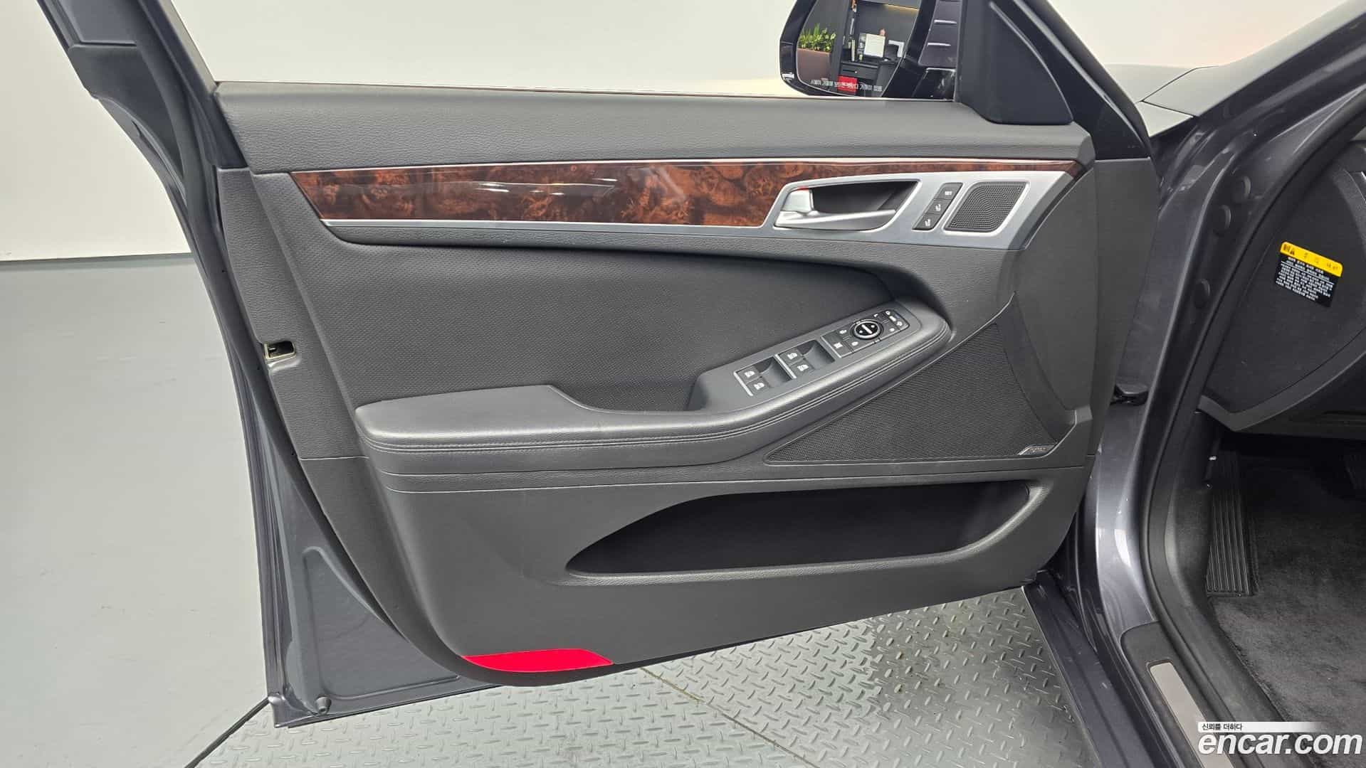 Genesis Hyundai 2016.2-INNER-034