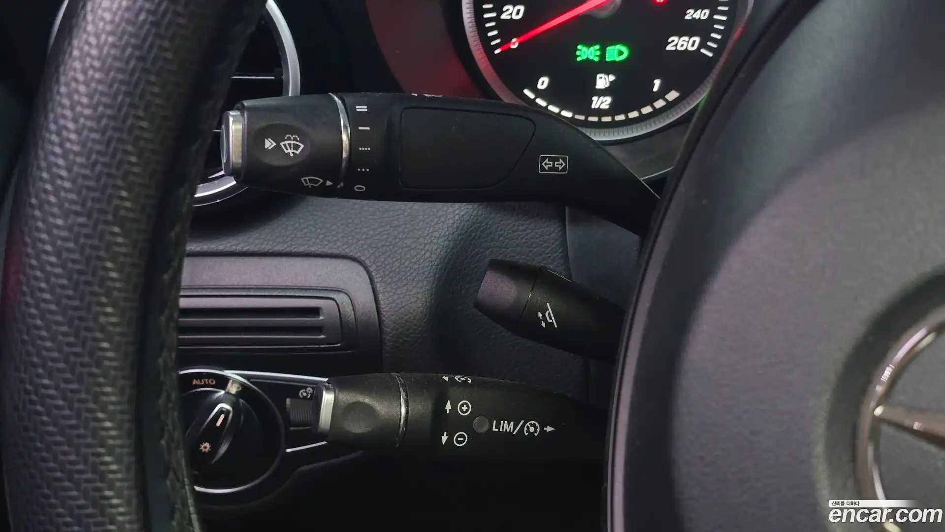 C-Class Mercedes-Benz 2015.11-OPTION-019