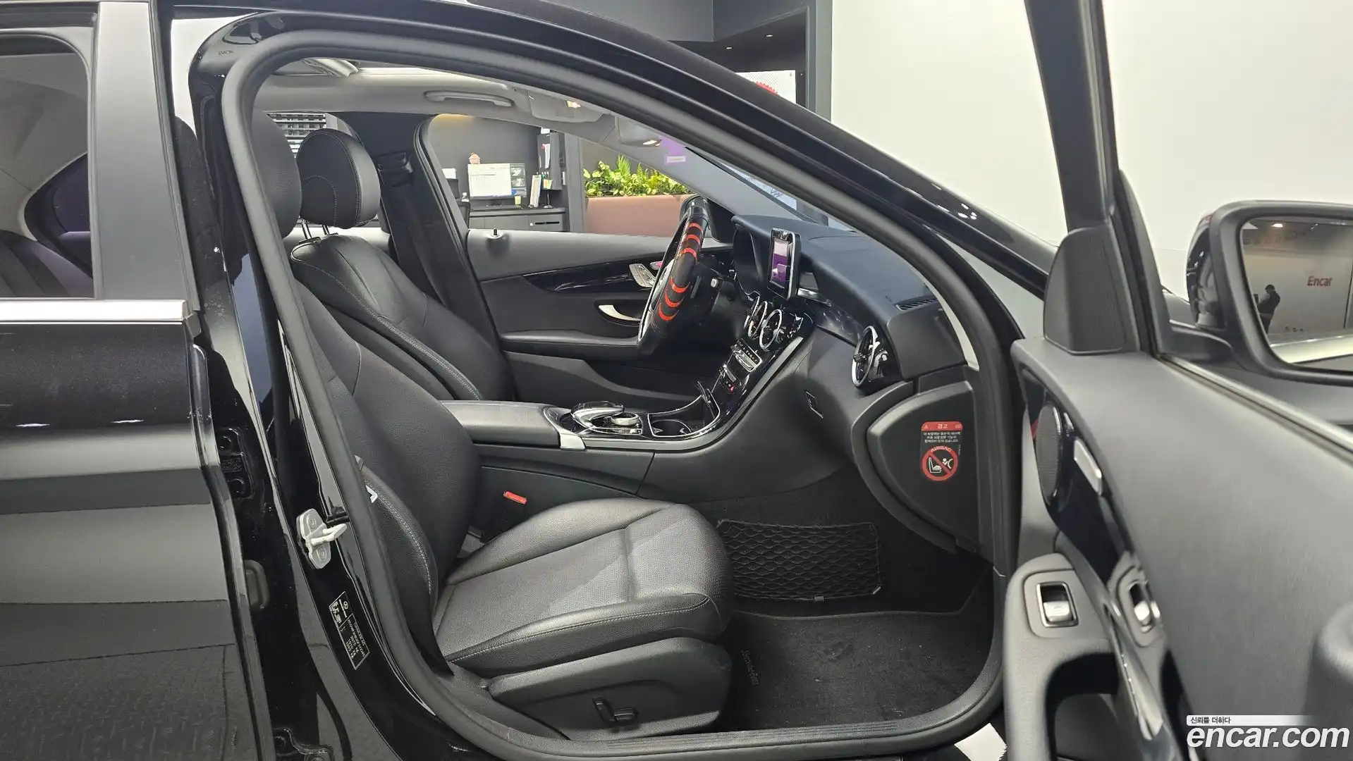 C-Class Mercedes-Benz 2015.11-INNER-036