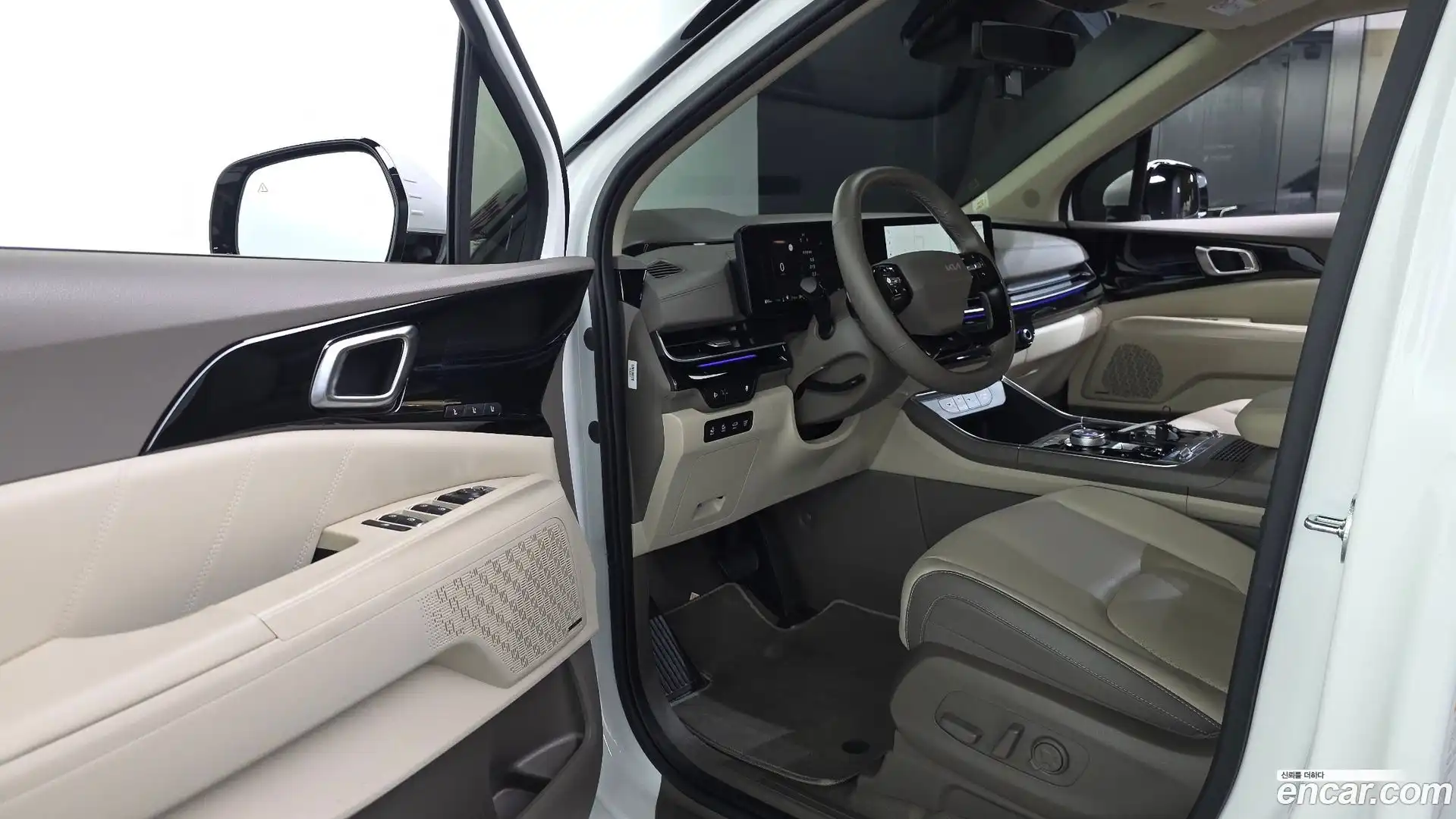 Canival Kia 2025.2-INNER-010