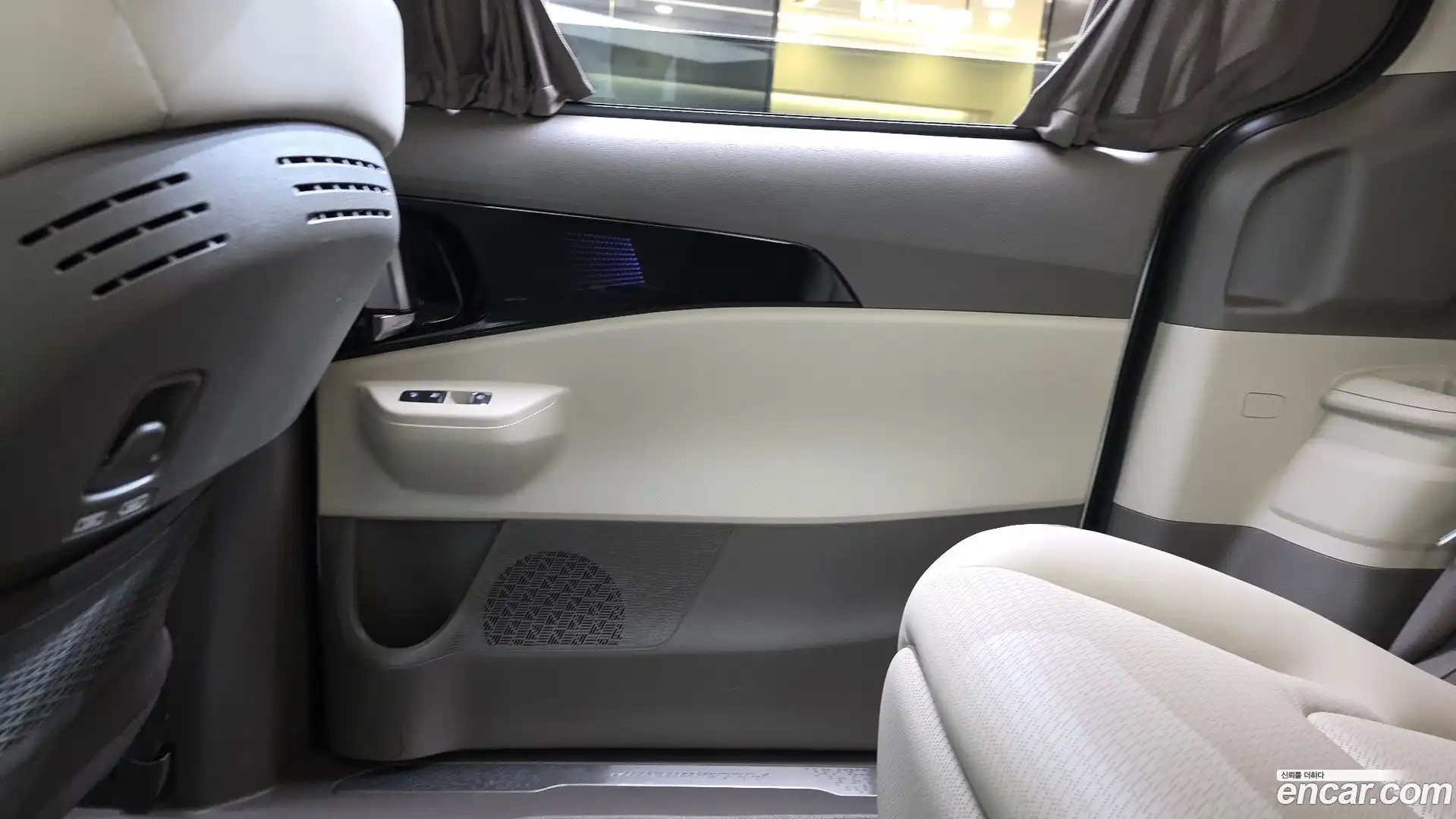 Canival Kia 2025.2-INNER-035