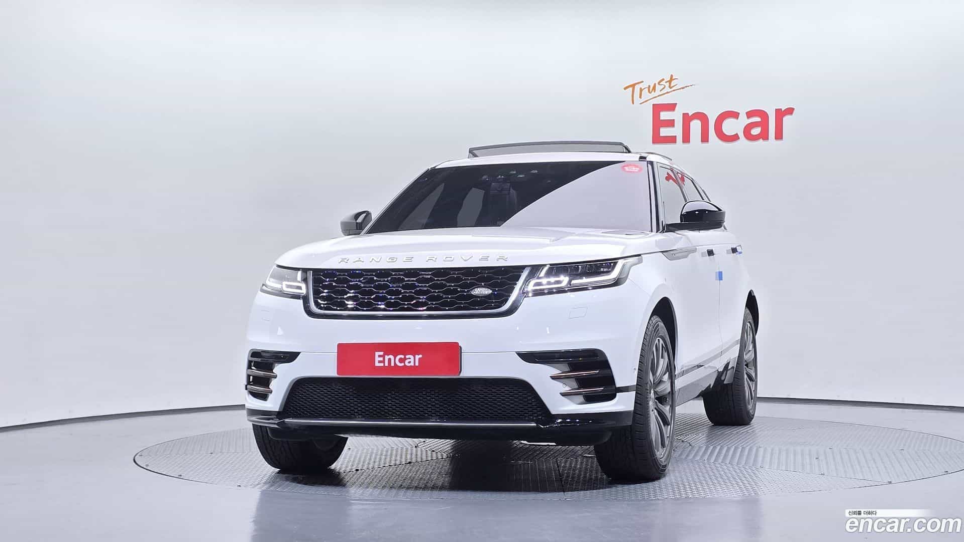 Range Rover Velar Land Rover 2017.9-OUTER-003