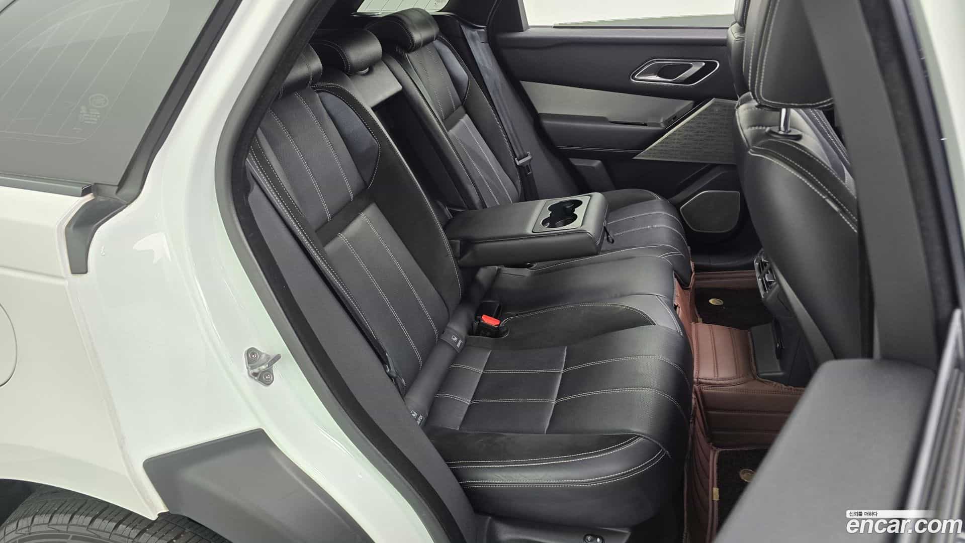 Range Rover Velar Land Rover 2017.9-OPTION-015