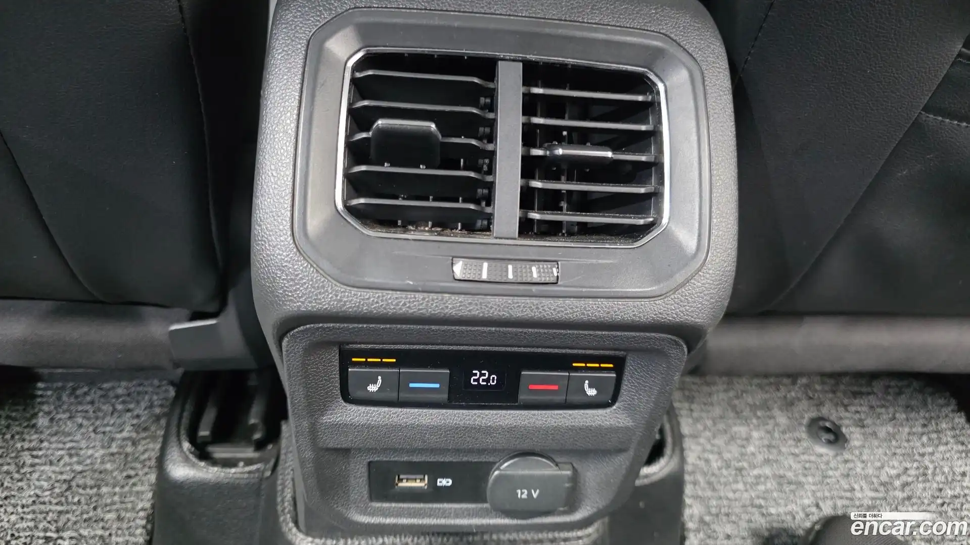 Tiguan Volkswagen 2018.8-OPTION-022