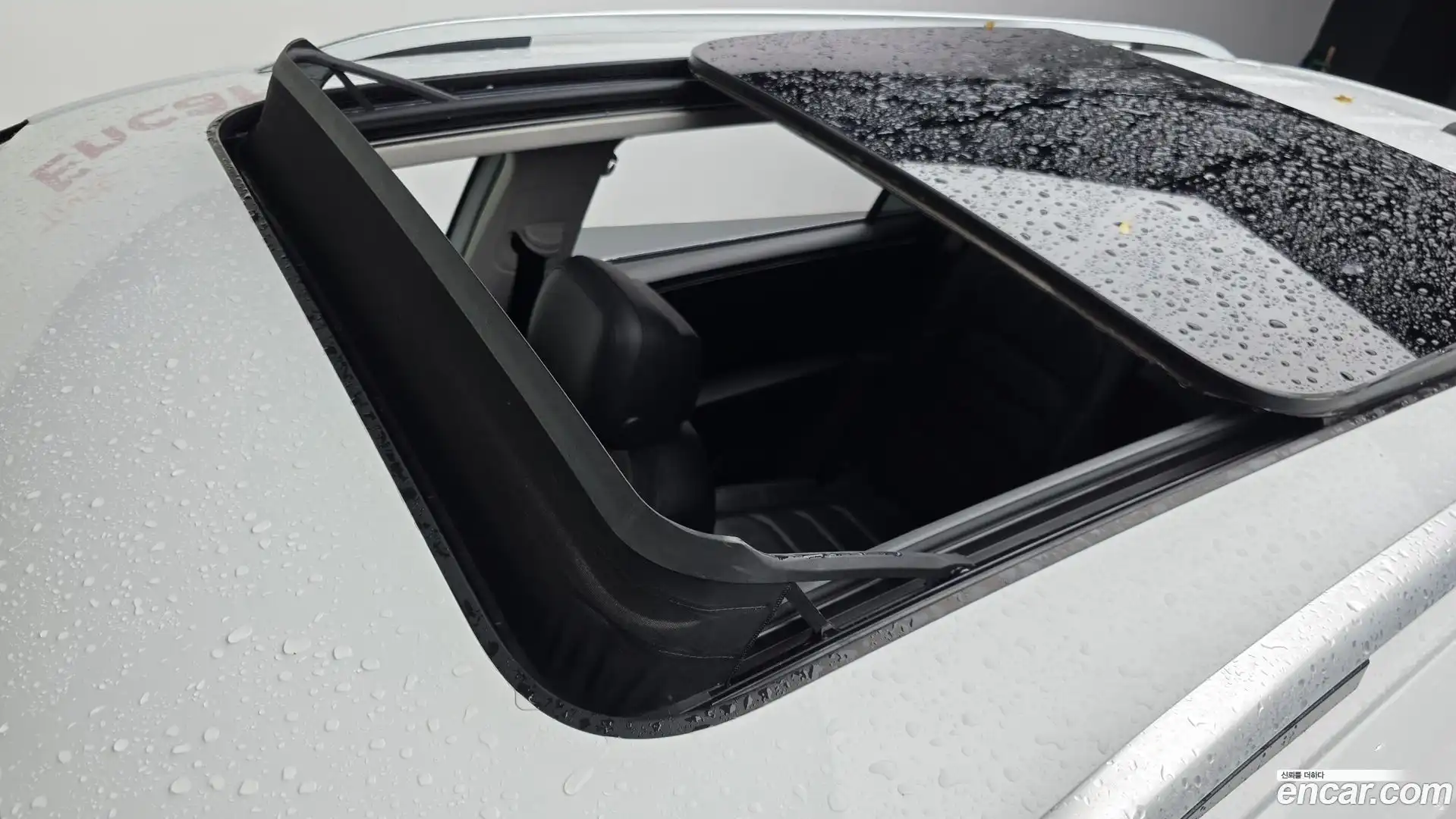 Tiguan Volkswagen 2018.8-OPTION-023