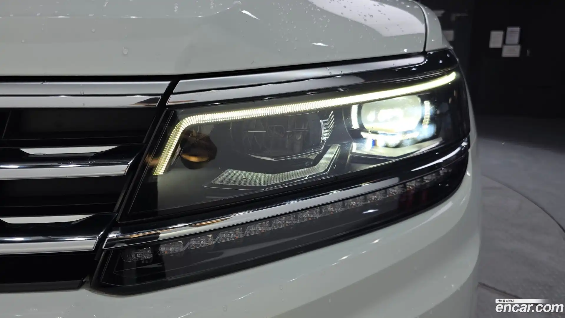 Tiguan Volkswagen 2018.8-OUTER-032