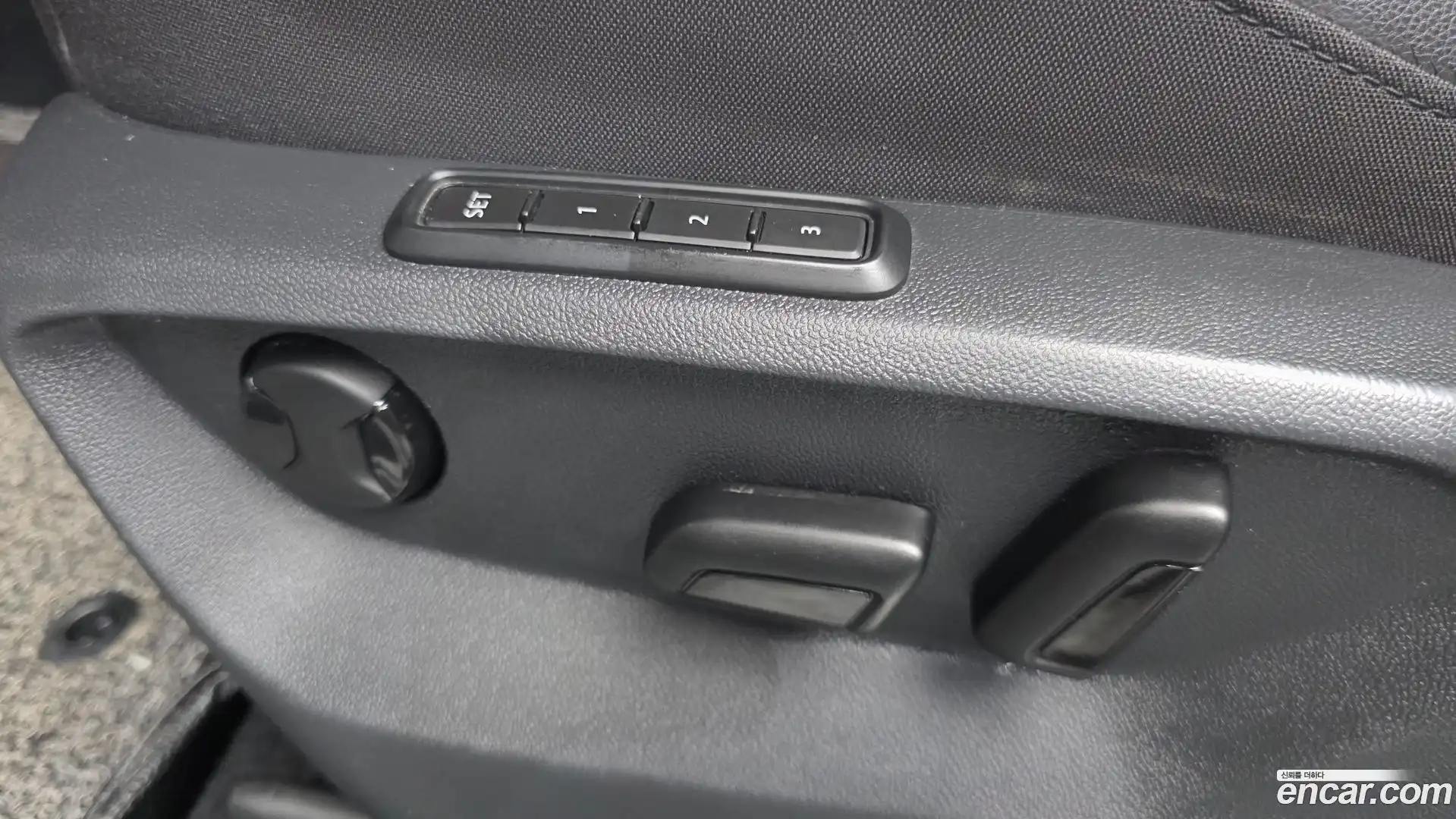 Tiguan Volkswagen 2018.8-OPTION-049