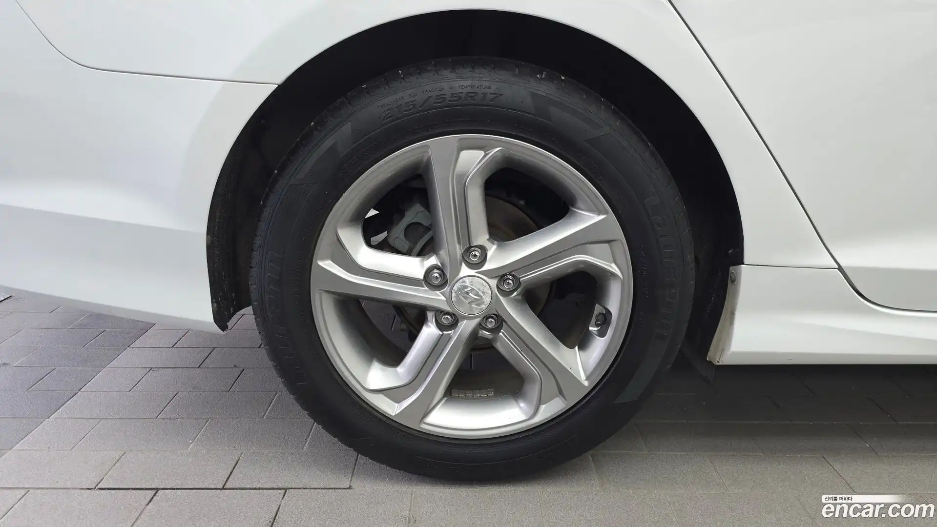 Sonata Hyundai 2018.2-OUTER-005