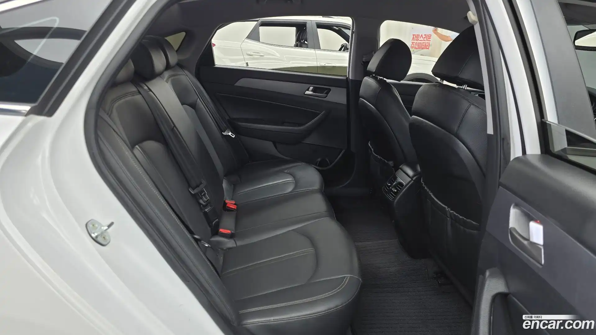Sonata Hyundai 2018.2-OPTION-015