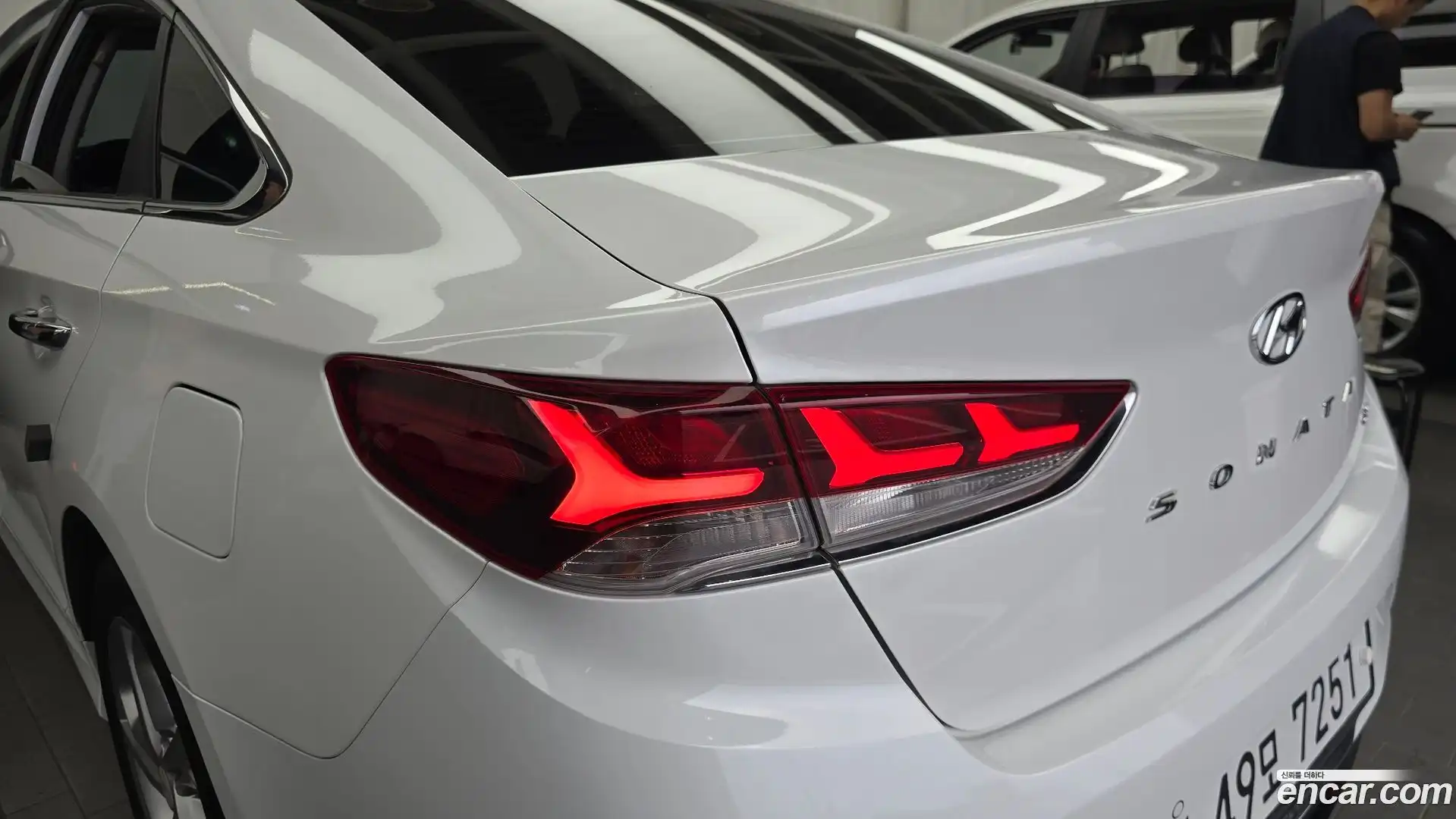 Sonata Hyundai 2018.2-OUTER-033