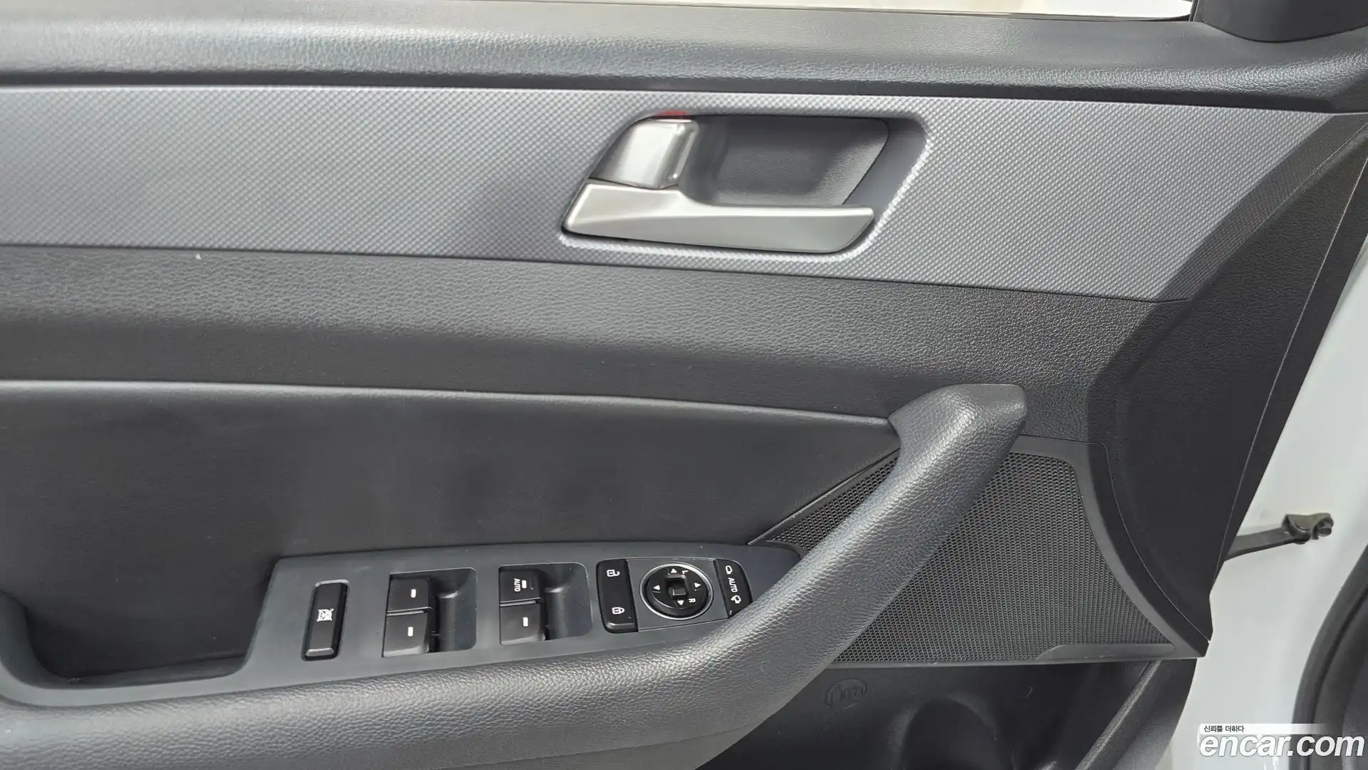 Sonata Hyundai 2018.2-OPTION-040