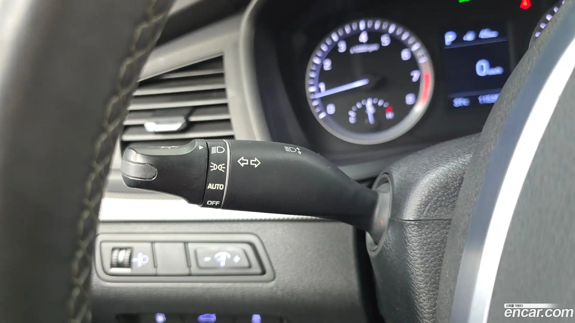 Sonata Hyundai 2018.2-OPTION-043