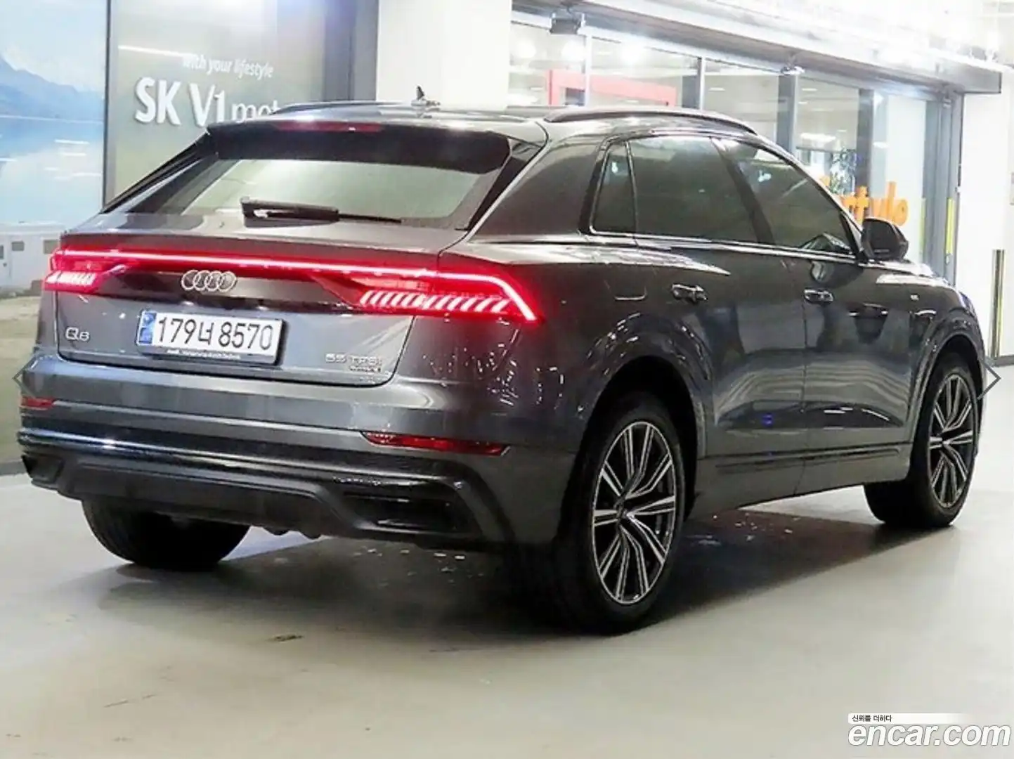 Q8 Audi 2021.3-OUTER-004