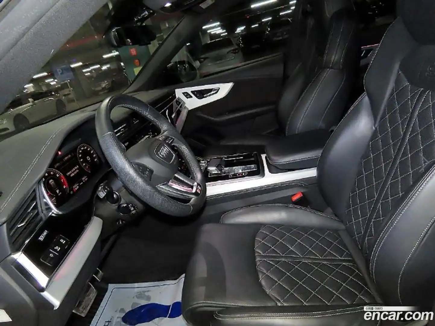 Q8 Audi 2021.3-OUTER-006