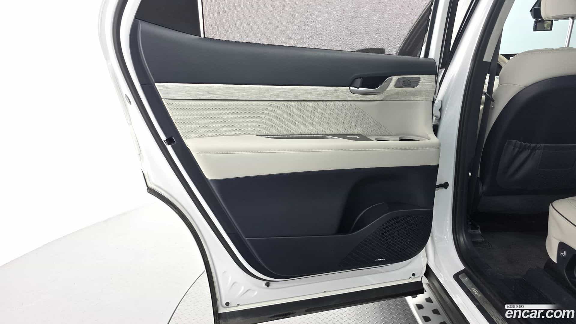 Palisade Hyundai 2023.2-INNER-035