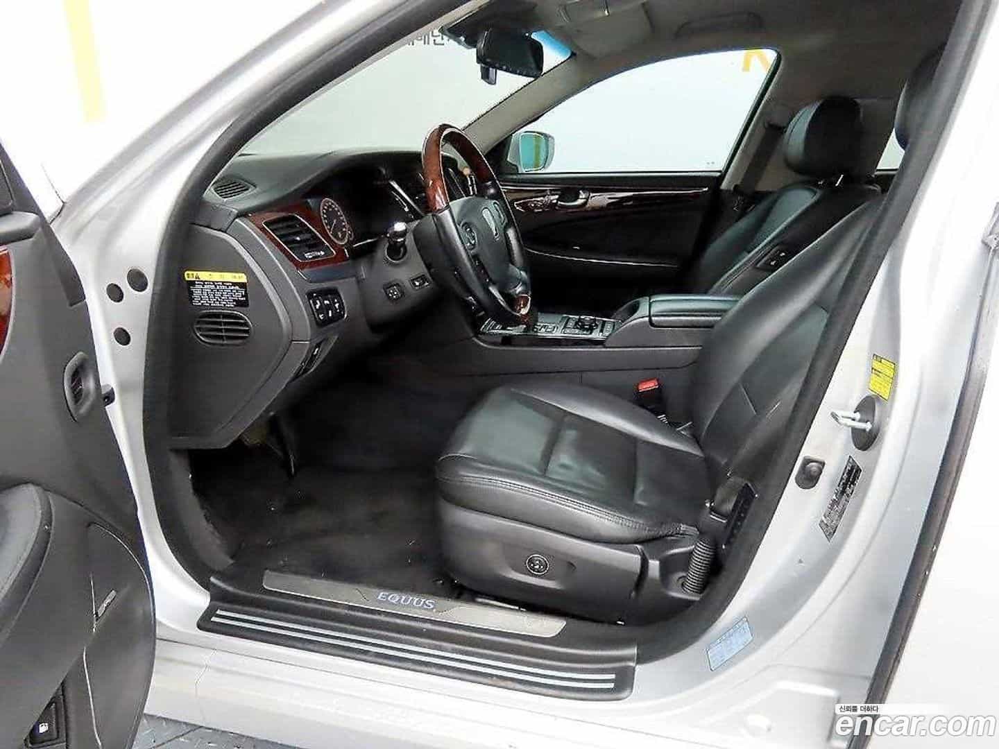 Equus Hyundai 2014.5-OUTER-005
