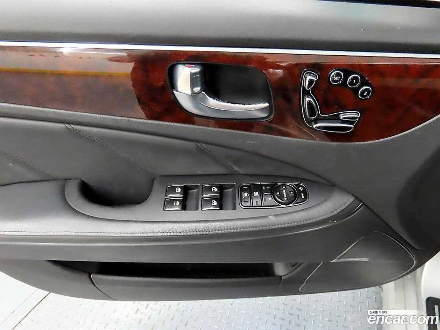 Equus Hyundai 2014.5-OPTION-015