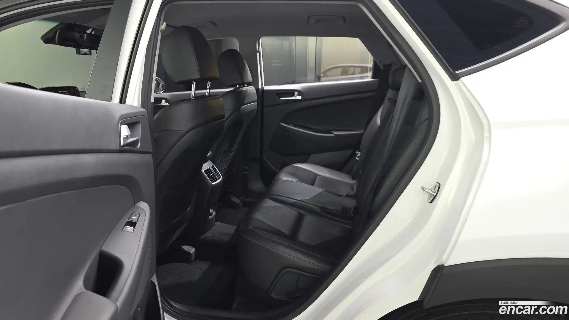 Tucson Hyundai 2019.5-INNER-036