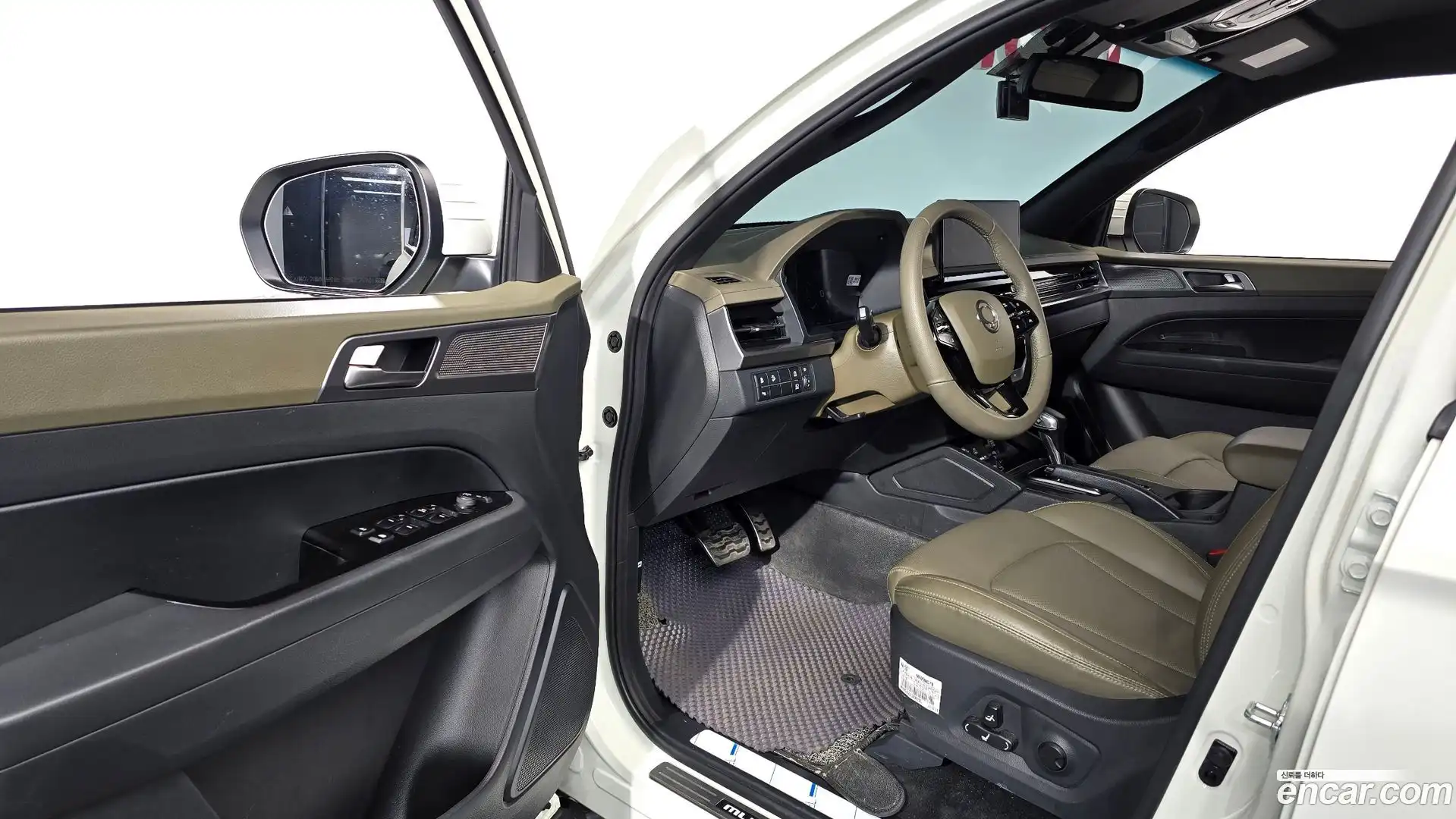 Musso KG Mobility 2025.3-INNER-010