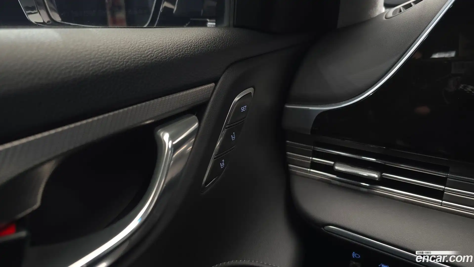Grandeur Hyundai 2020.7-OPTION-042