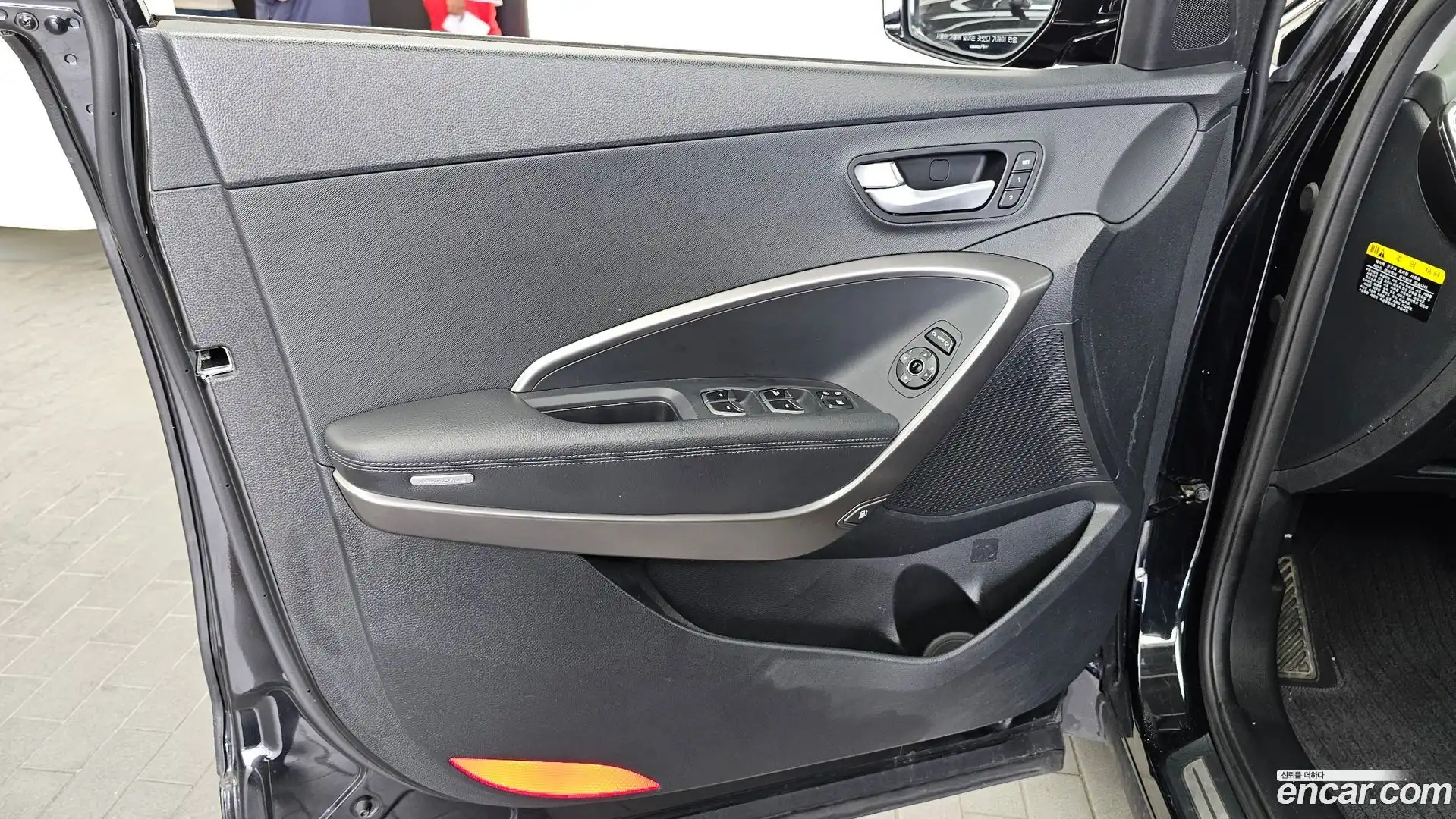 Maxcruz Hyundai 2014.10-INNER-034