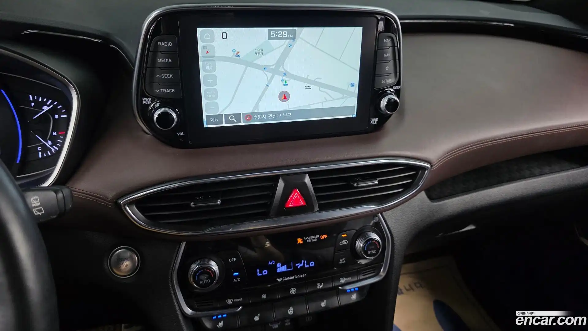 Santafe Hyundai 2019.2-OPTION-017