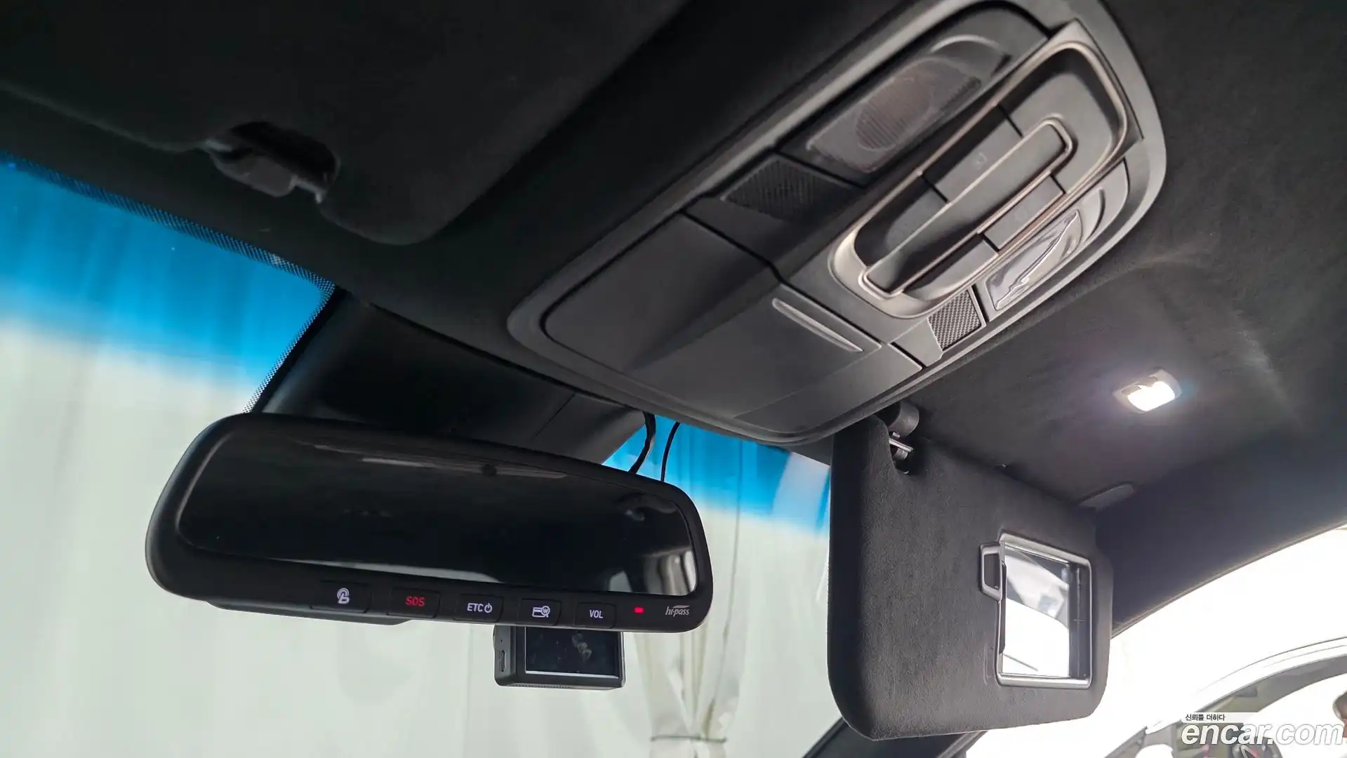 Santafe Hyundai 2019.2-OPTION-021