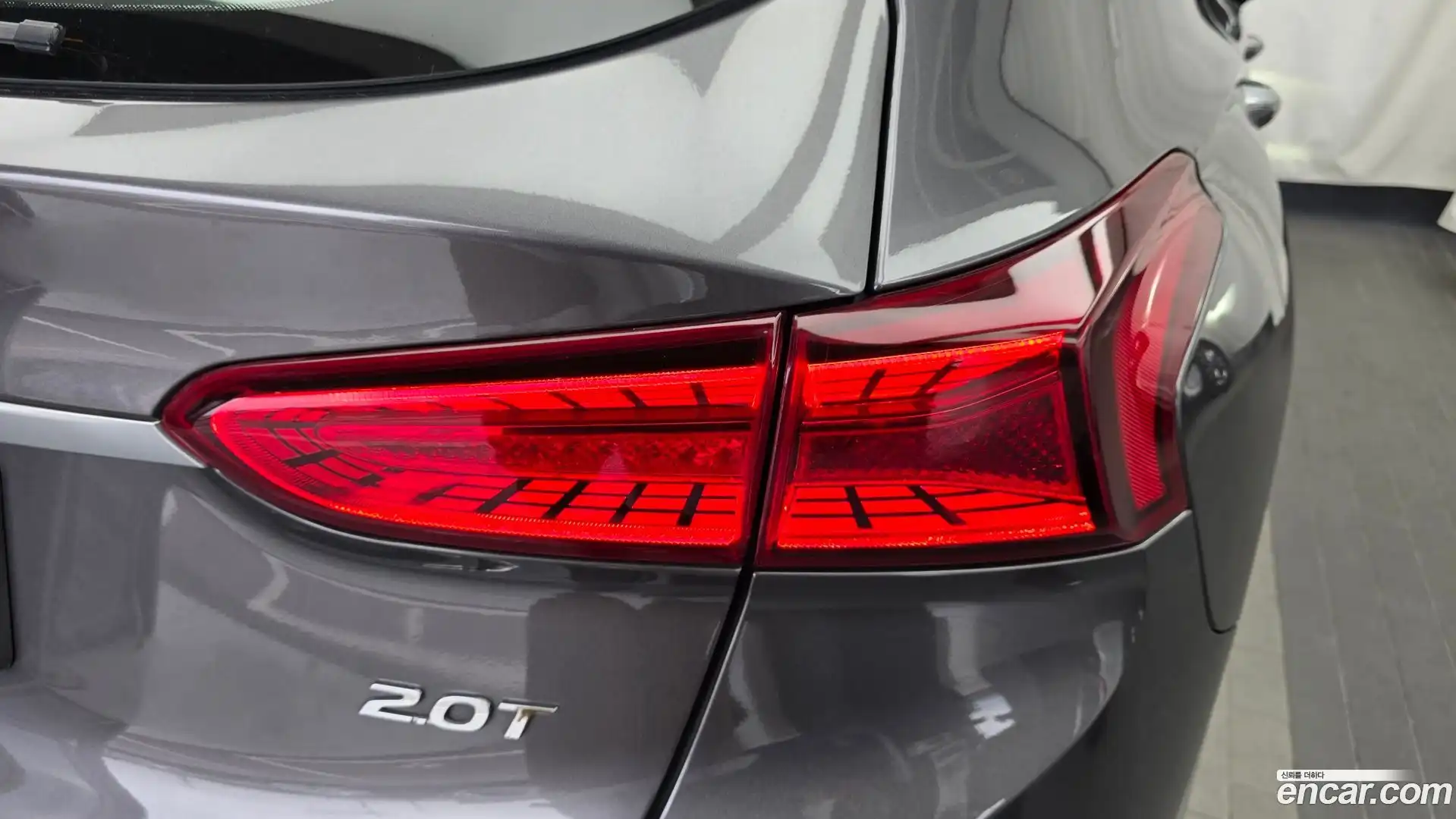 Santafe Hyundai 2019.2-OUTER-033