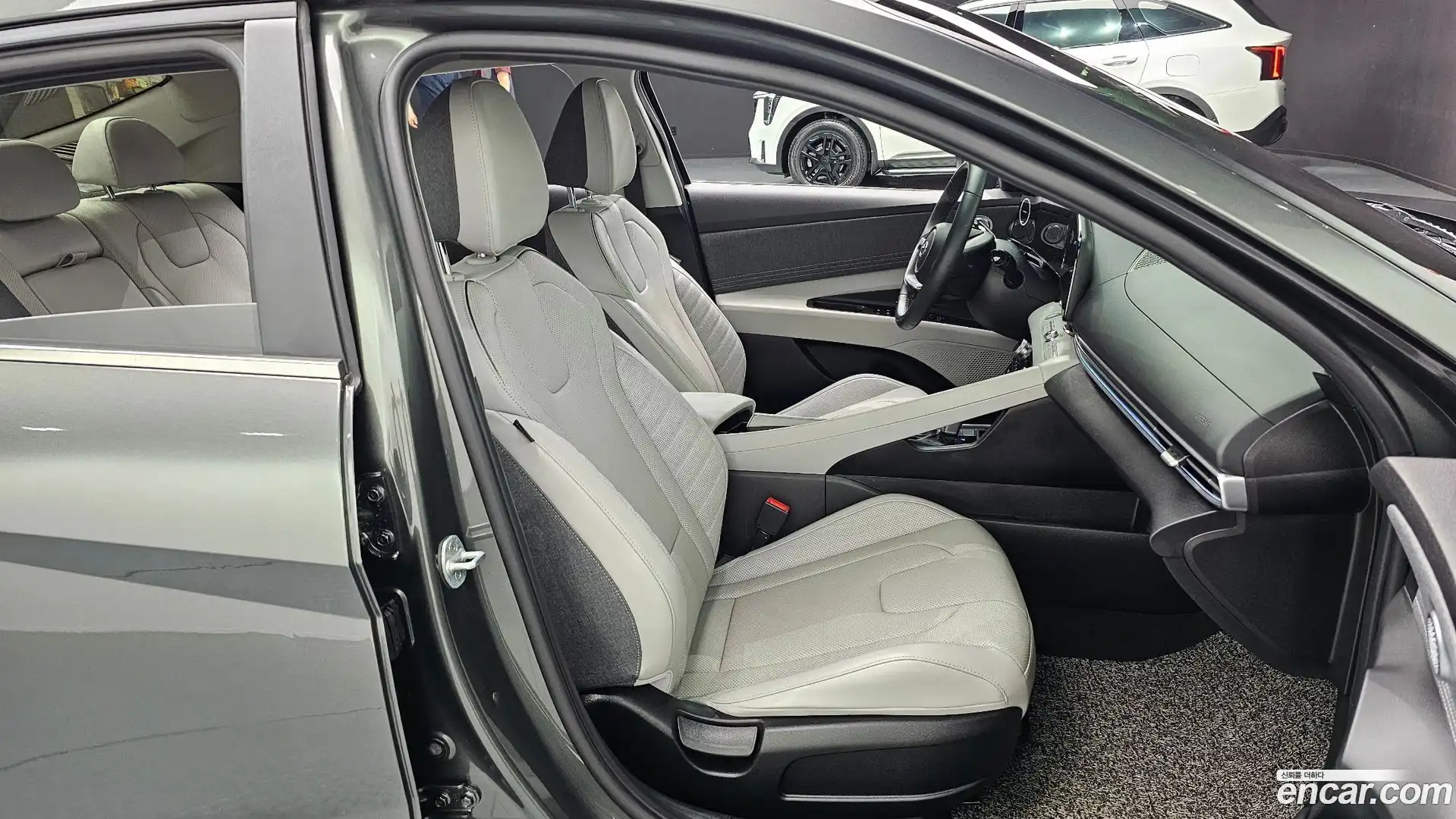 AVANTE Hyundai 2021.8-INNER-010