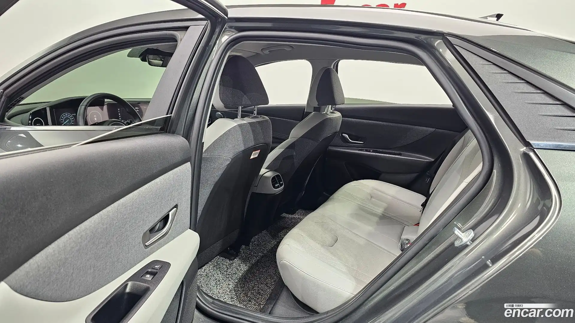 AVANTE Hyundai 2021.8-OPTION-016