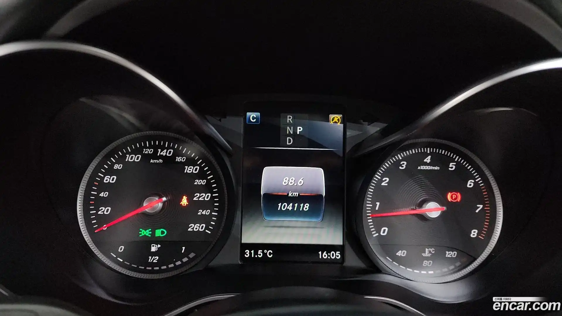 C-Class Mercedes-Benz 2018.5-INNER-008