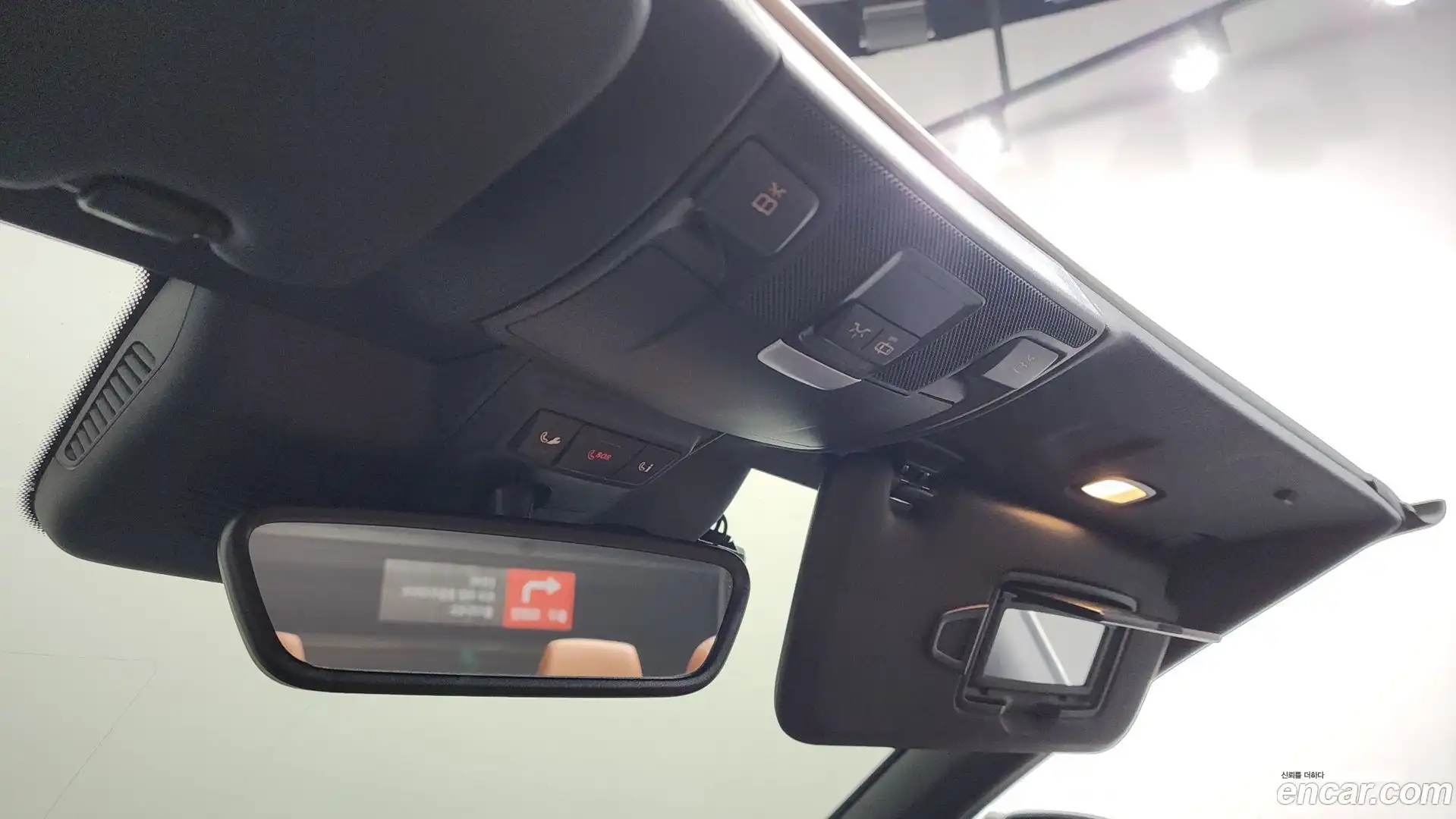 C-Class Mercedes-Benz 2018.5-OPTION-022