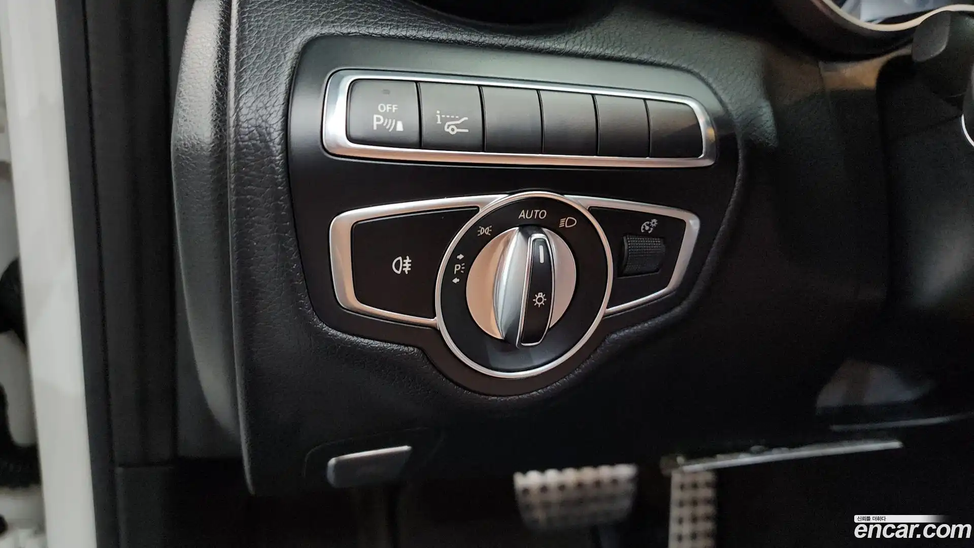 C-Class Mercedes-Benz 2018.5-OPTION-023