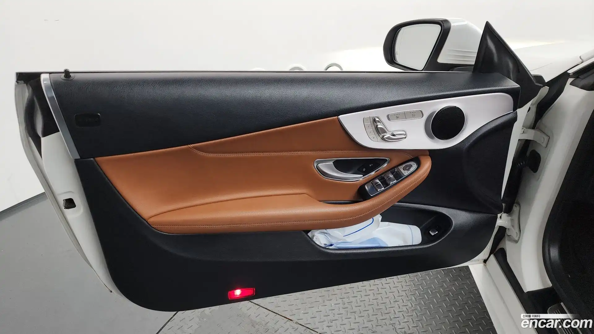 C-Class Mercedes-Benz 2018.5-INNER-034