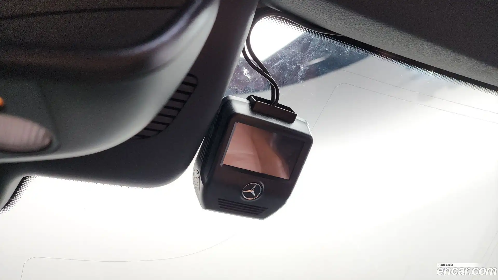 C-Class Mercedes-Benz 2018.5-OPTION-041