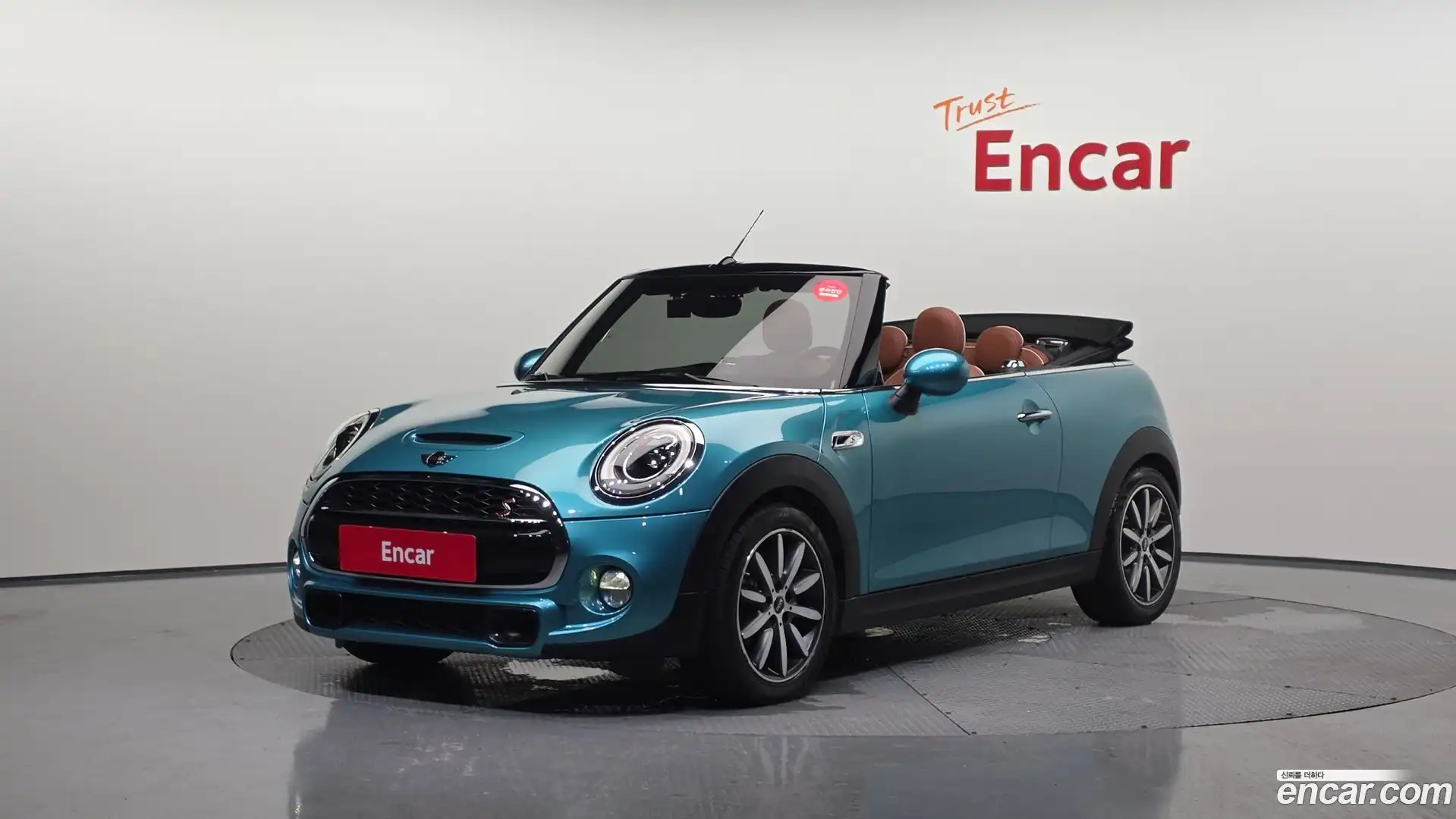 Cooper Convertible Mini 2018.2-OUTER-001