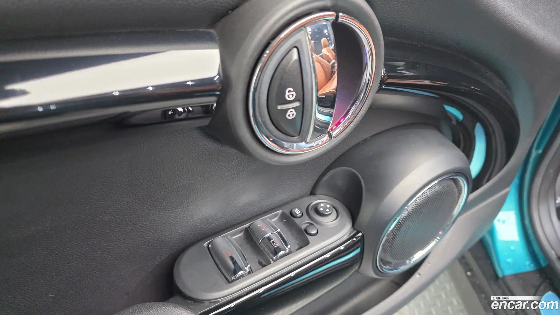 Cooper Convertible Mini 2018.2-OPTION-046