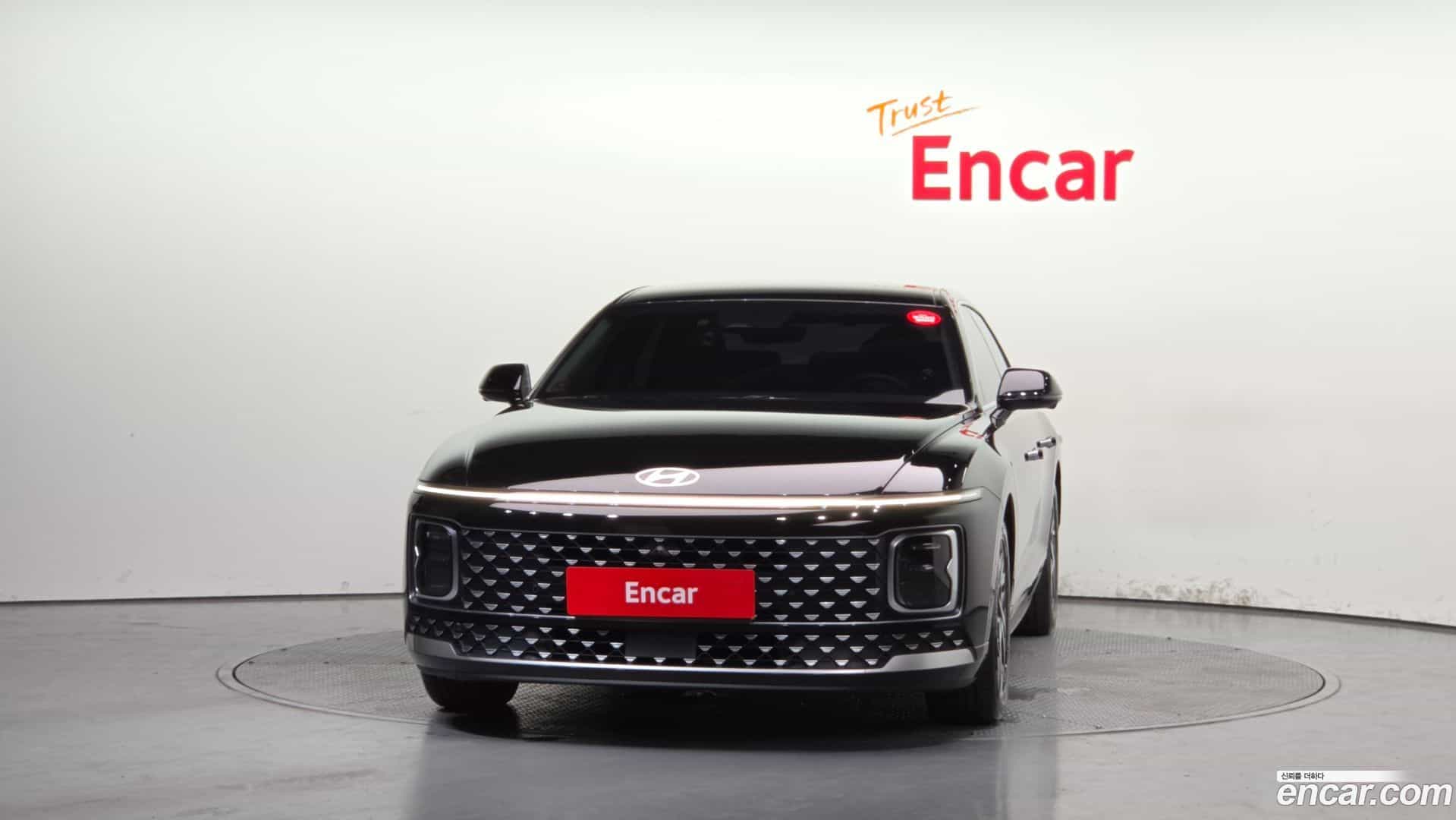 Grandeur Hyundai 2023.0-OUTER-003