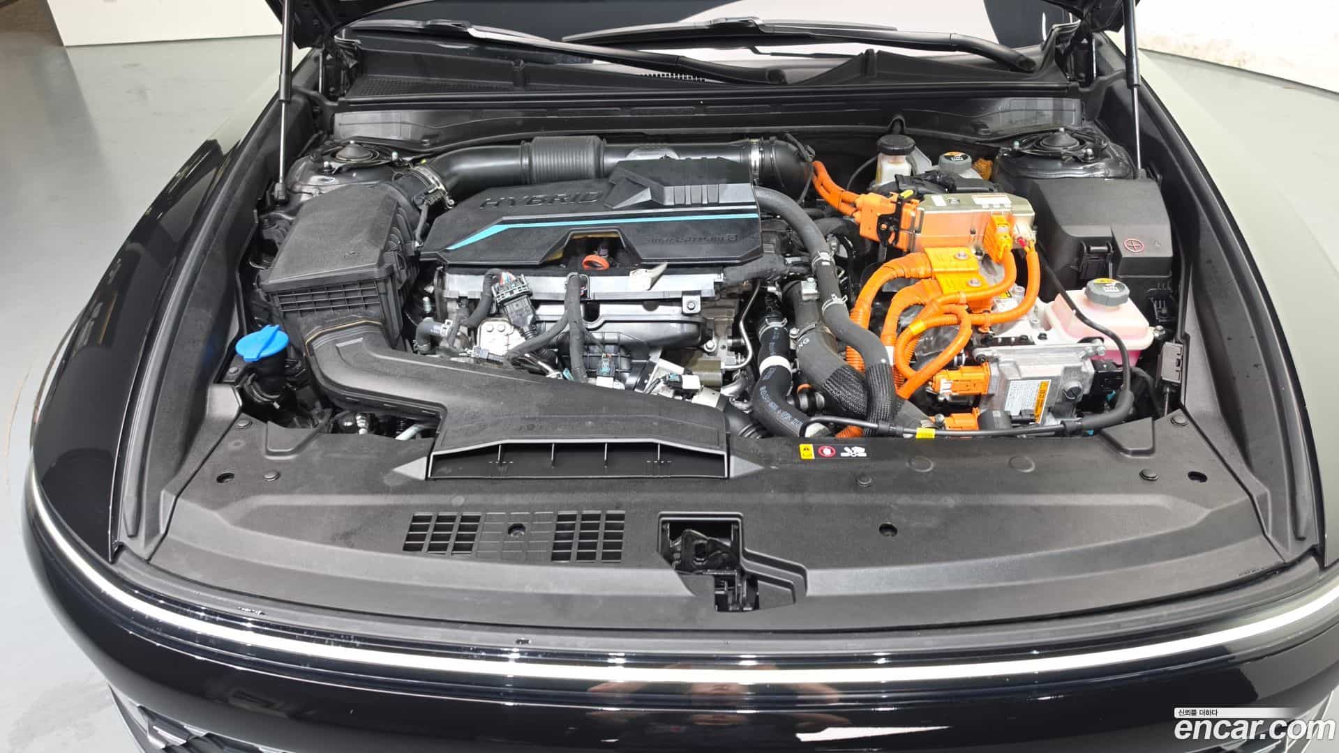 Grandeur Hyundai 2023.0-OUTER-006