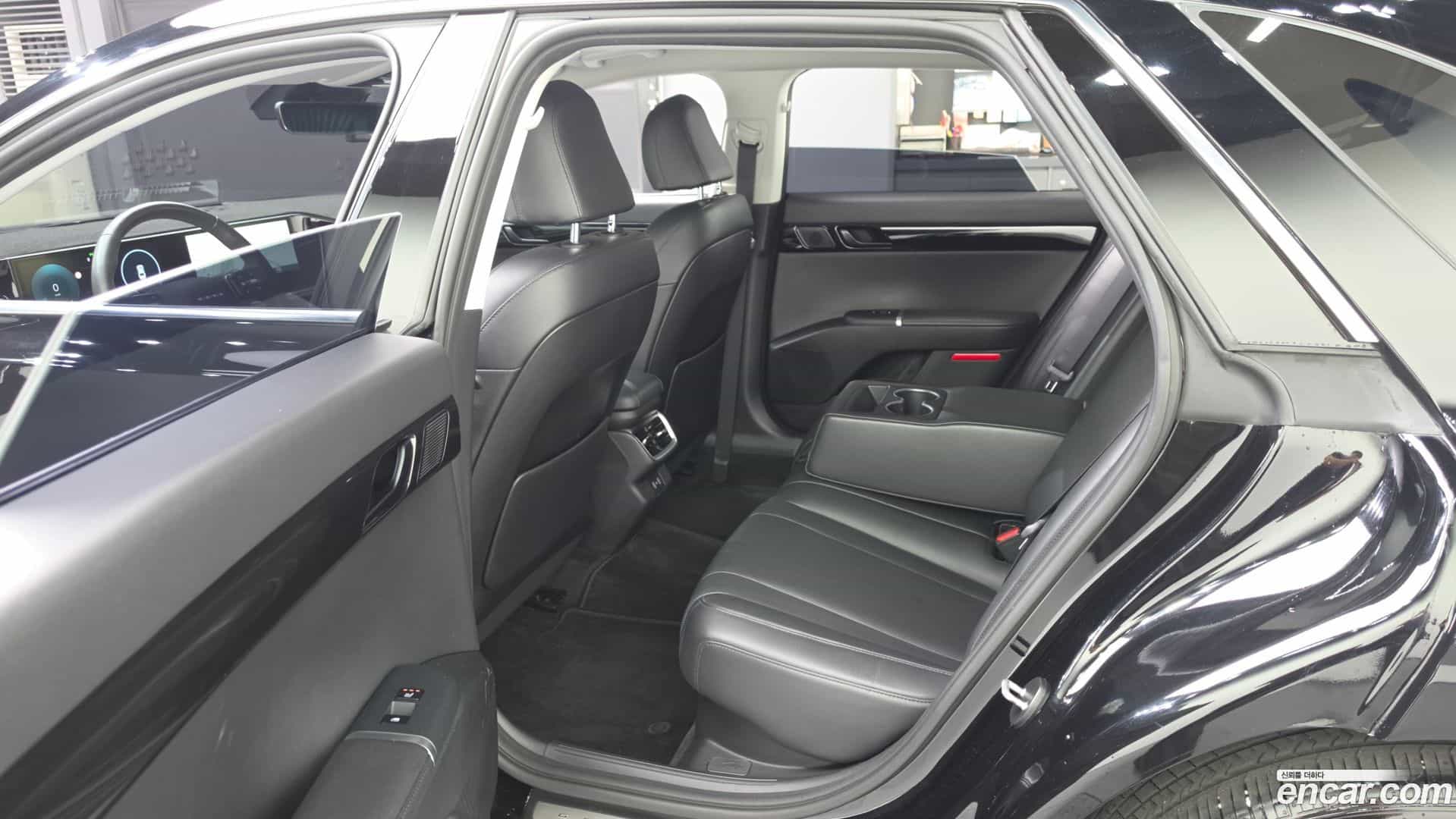 Grandeur Hyundai 2023.0-INNER-036